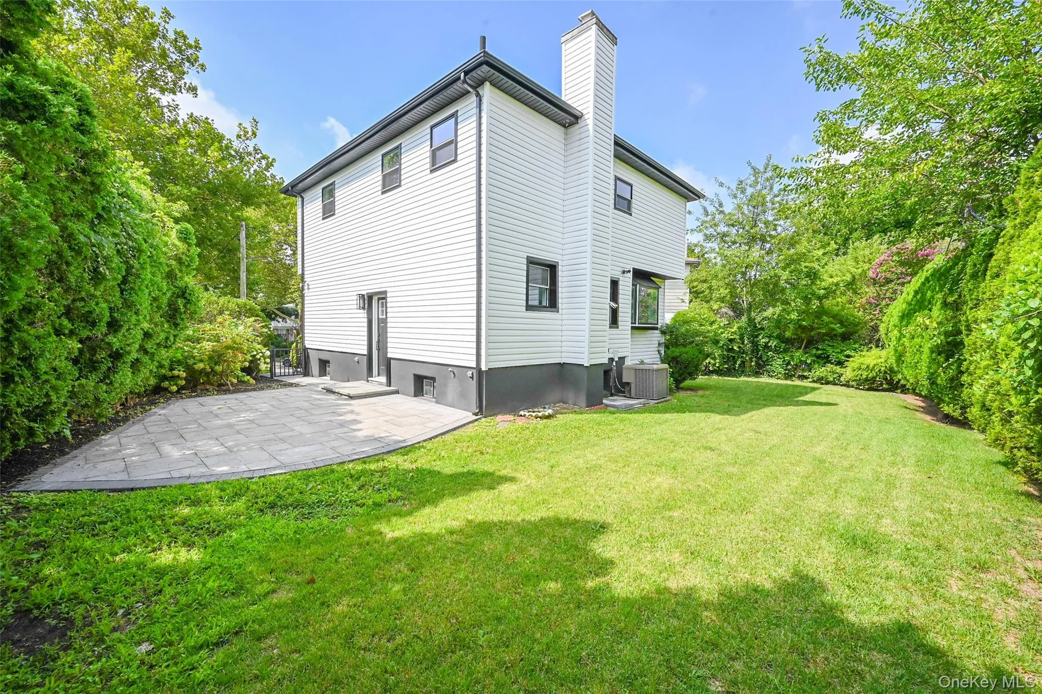 13-15 143rd Street, New York, NY, 3 Bedrooms Bedrooms, 11 Rooms Rooms,2 BathroomsBathrooms,Residential,For Rent,143rd,0,1036866 13-15 143rd Street, New York, NY, 3 Bedrooms Bedrooms, 11 Rooms Rooms,2 BathroomsBathrooms,Residential,For Rent,143rd,0,1036866