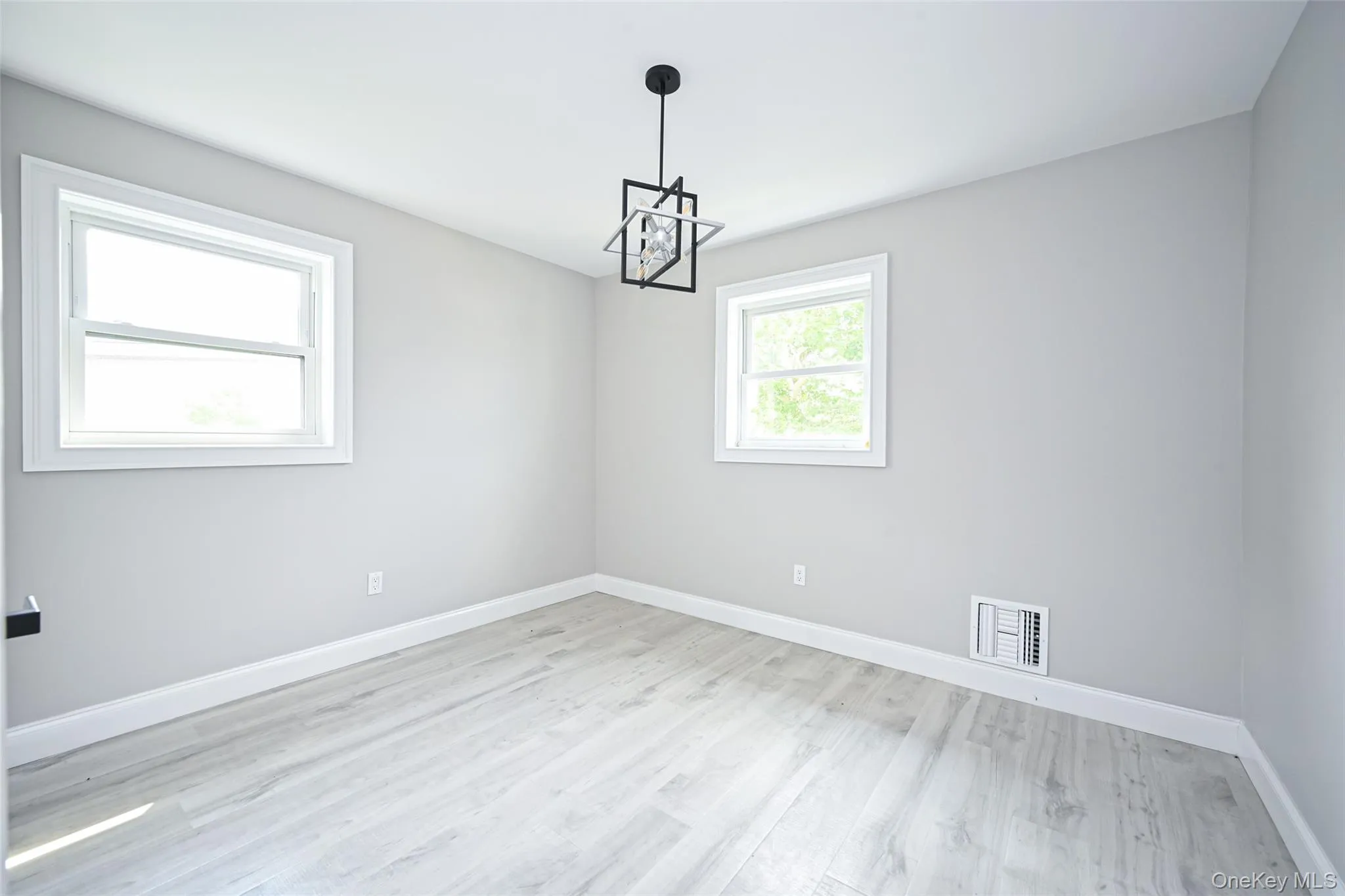 13-15 143rd Street, New York, NY, 3 Bedrooms Bedrooms, 11 Rooms Rooms,2 BathroomsBathrooms,Residential,For Rent,143rd,0,1036866 13-15 143rd Street, New York, NY, 3 Bedrooms Bedrooms, 11 Rooms Rooms,2 BathroomsBathrooms,Residential,For Rent,143rd,0,1036866