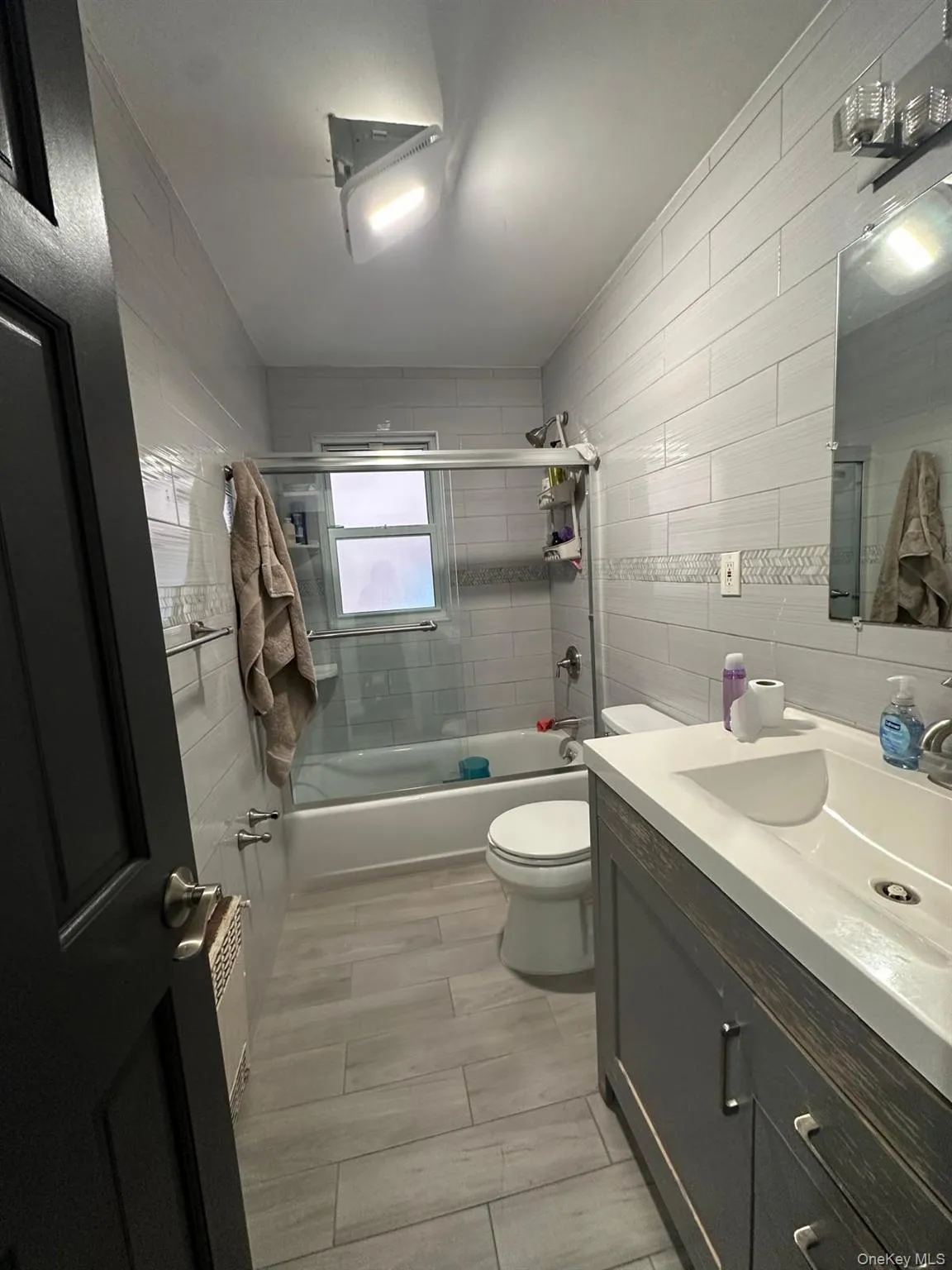 10144 98th Street, New York, NY, 3 Bedrooms Bedrooms, 6 Rooms Rooms,1 BathroomBathrooms,Residential Lease,For Rent,98th,0,1036867 10144 98th Street, New York, NY, 3 Bedrooms Bedrooms, 6 Rooms Rooms,1 BathroomBathrooms,Residential Lease,For Rent,98th,0,1036867
