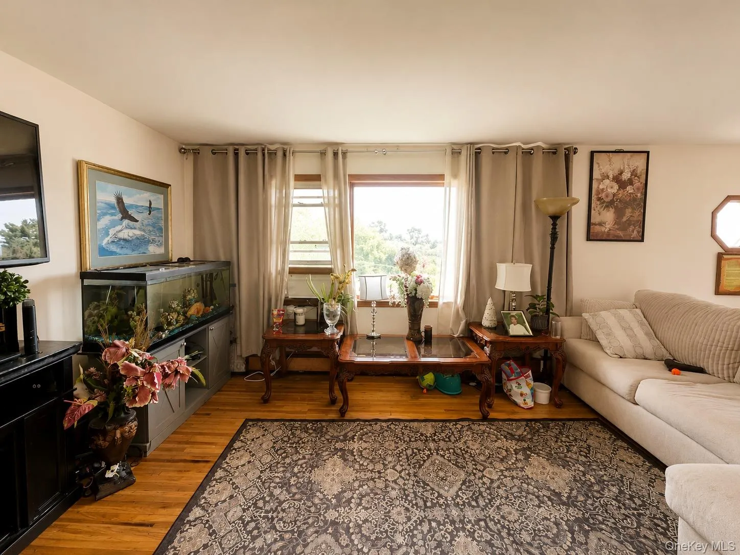 14 Rock Drive, Clarkstown, NY, 5 Bedrooms Bedrooms, 8 Rooms Rooms,2 BathroomsBathrooms,Residential,For Rent,Rock,0,1036868 14 Rock Drive, Clarkstown, NY, 5 Bedrooms Bedrooms, 8 Rooms Rooms,2 BathroomsBathrooms,Residential,For Rent,Rock,0,1036868