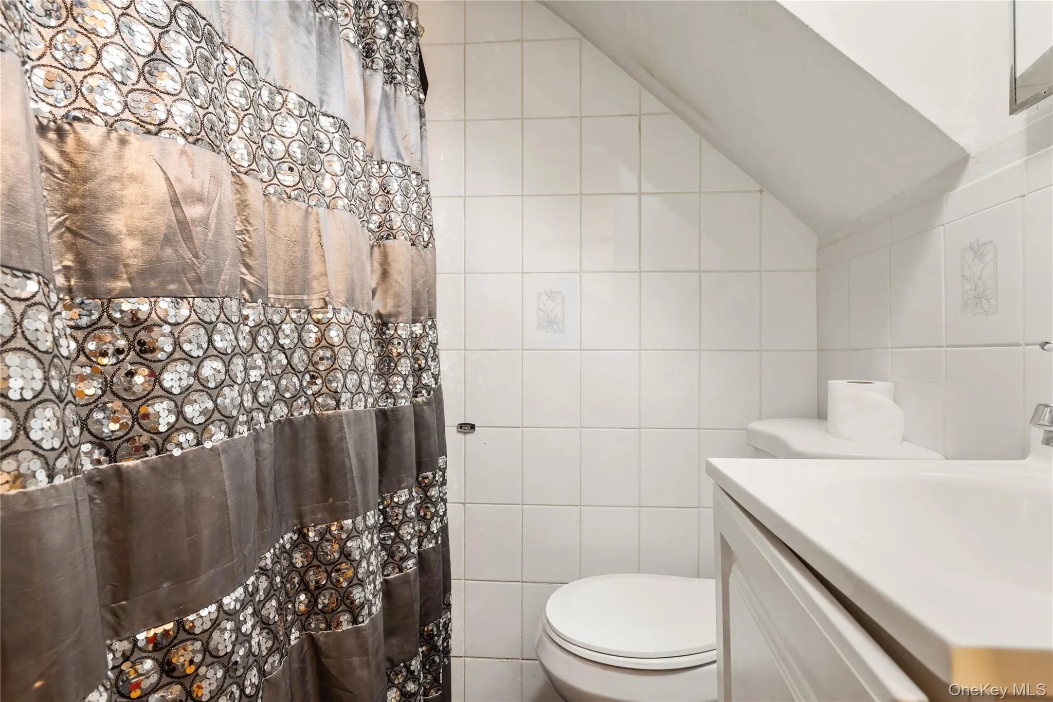 124-34 135th Place, New York, NY, 2 Bedrooms Bedrooms, 5 Rooms Rooms,2 BathroomsBathrooms,Residential,For Rent,135th,0,1036869 124-34 135th Place, New York, NY, 2 Bedrooms Bedrooms, 5 Rooms Rooms,2 BathroomsBathrooms,Residential,For Rent,135th,0,1036869