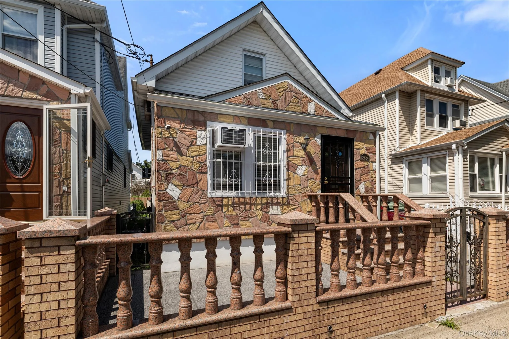 124-34 135th Place, New York, NY, 2 Bedrooms Bedrooms, 5 Rooms Rooms,2 BathroomsBathrooms,Residential,For Rent,135th,0,1036869 124-34 135th Place, New York, NY, 2 Bedrooms Bedrooms, 5 Rooms Rooms,2 BathroomsBathrooms,Residential,For Rent,135th,0,1036869