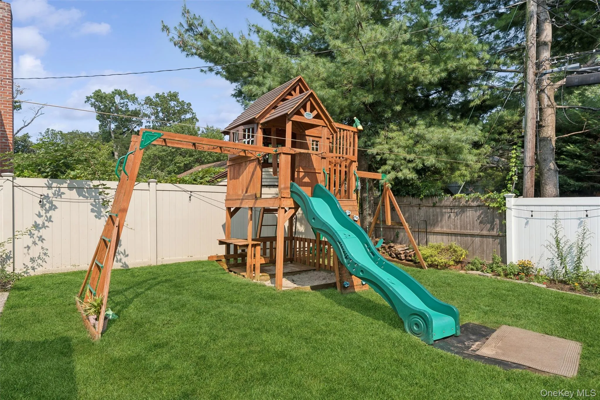 1007 Stafford Road, Hempstead, NY, 4 Bedrooms Bedrooms, 9 Rooms Rooms,3 BathroomsBathrooms,Residential,For Rent,Stafford,0,1036870 1007 Stafford Road, Hempstead, NY, 4 Bedrooms Bedrooms, 9 Rooms Rooms,3 BathroomsBathrooms,Residential,For Rent,Stafford,0,1036870