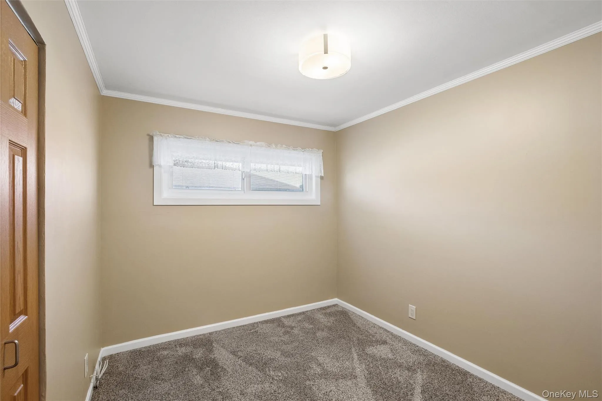 52 Narcissus Avenue, Oyster Bay, NY, 3 Bedrooms Bedrooms, 6 Rooms Rooms,2 BathroomsBathrooms,Residential,For Rent,Narcissus,0,1036871 52 Narcissus Avenue, Oyster Bay, NY, 3 Bedrooms Bedrooms, 6 Rooms Rooms,2 BathroomsBathrooms,Residential,For Rent,Narcissus,0,1036871