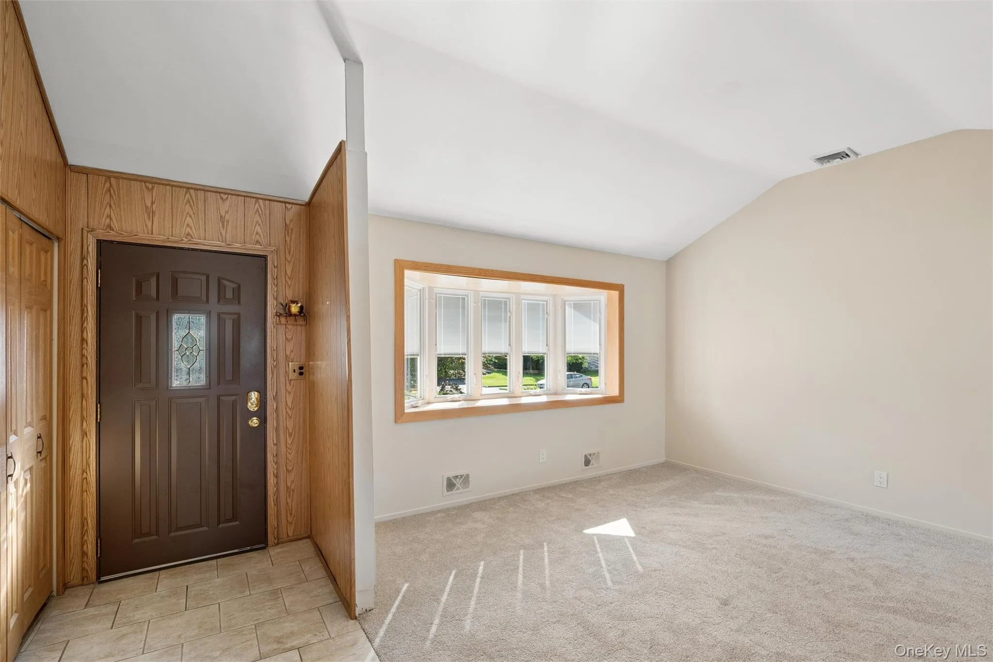 52 Narcissus Avenue, Oyster Bay, NY, 3 Bedrooms Bedrooms, 6 Rooms Rooms,2 BathroomsBathrooms,Residential,For Rent,Narcissus,0,1036871 52 Narcissus Avenue, Oyster Bay, NY, 3 Bedrooms Bedrooms, 6 Rooms Rooms,2 BathroomsBathrooms,Residential,For Rent,Narcissus,0,1036871
