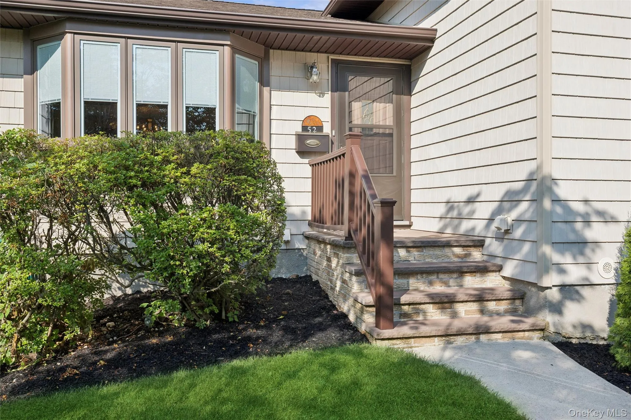 52 Narcissus Avenue, Oyster Bay, NY, 3 Bedrooms Bedrooms, 6 Rooms Rooms,2 BathroomsBathrooms,Residential,For Rent,Narcissus,0,1036871 52 Narcissus Avenue, Oyster Bay, NY, 3 Bedrooms Bedrooms, 6 Rooms Rooms,2 BathroomsBathrooms,Residential,For Rent,Narcissus,0,1036871