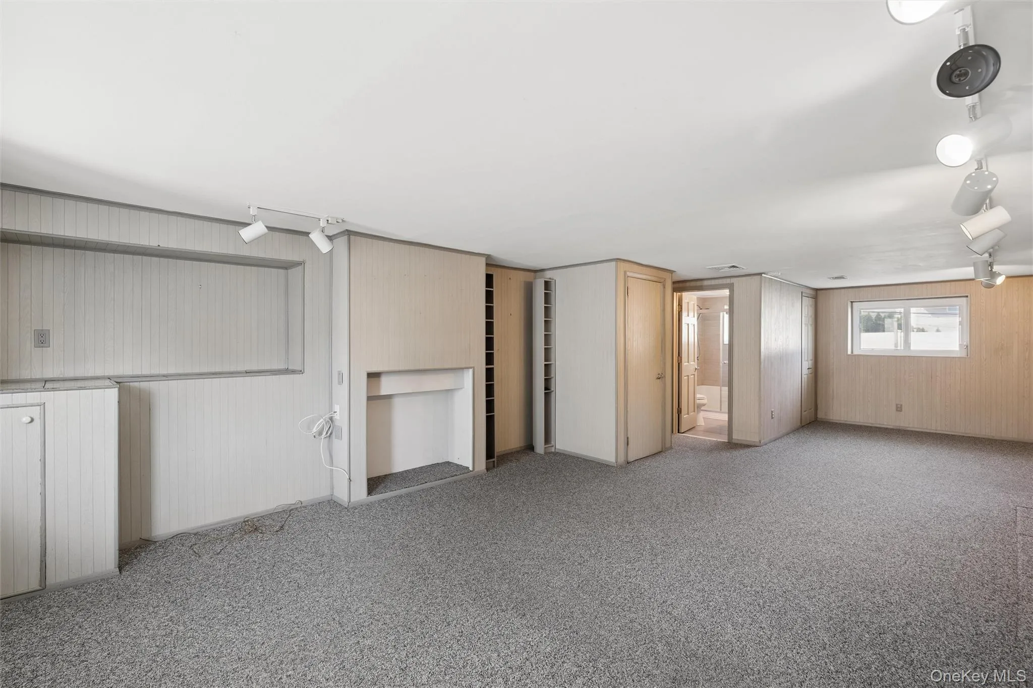 52 Narcissus Avenue, Oyster Bay, NY, 3 Bedrooms Bedrooms, 6 Rooms Rooms,2 BathroomsBathrooms,Residential,For Rent,Narcissus,0,1036871 52 Narcissus Avenue, Oyster Bay, NY, 3 Bedrooms Bedrooms, 6 Rooms Rooms,2 BathroomsBathrooms,Residential,For Rent,Narcissus,0,1036871