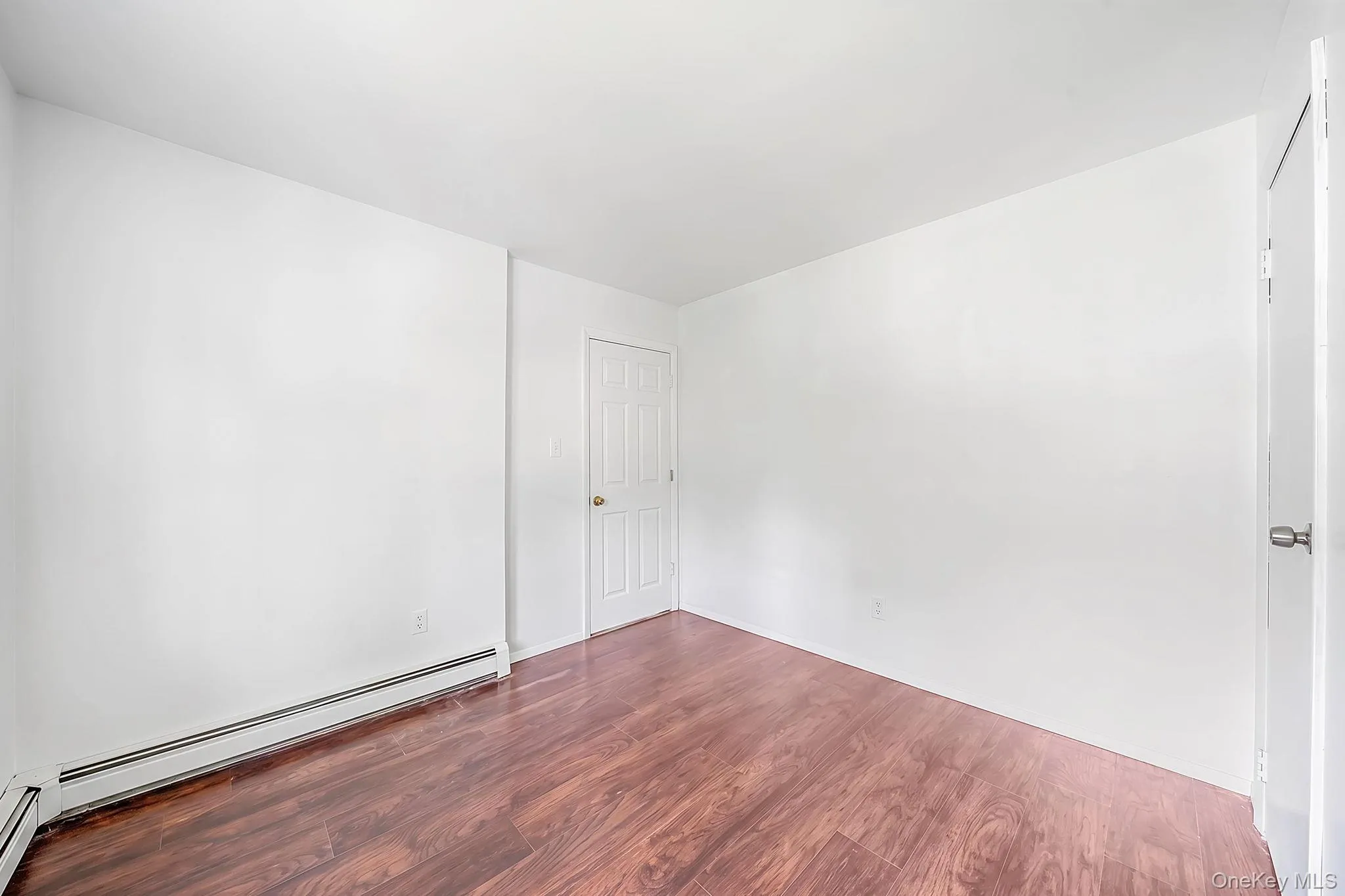 35 6th Street, Brookhaven, NY, 3 Bedrooms Bedrooms, 7 Rooms Rooms,1 BathroomBathrooms,Residential,For Rent,6th,0,1036873 35 6th Street, Brookhaven, NY, 3 Bedrooms Bedrooms, 7 Rooms Rooms,1 BathroomBathrooms,Residential,For Rent,6th,0,1036873