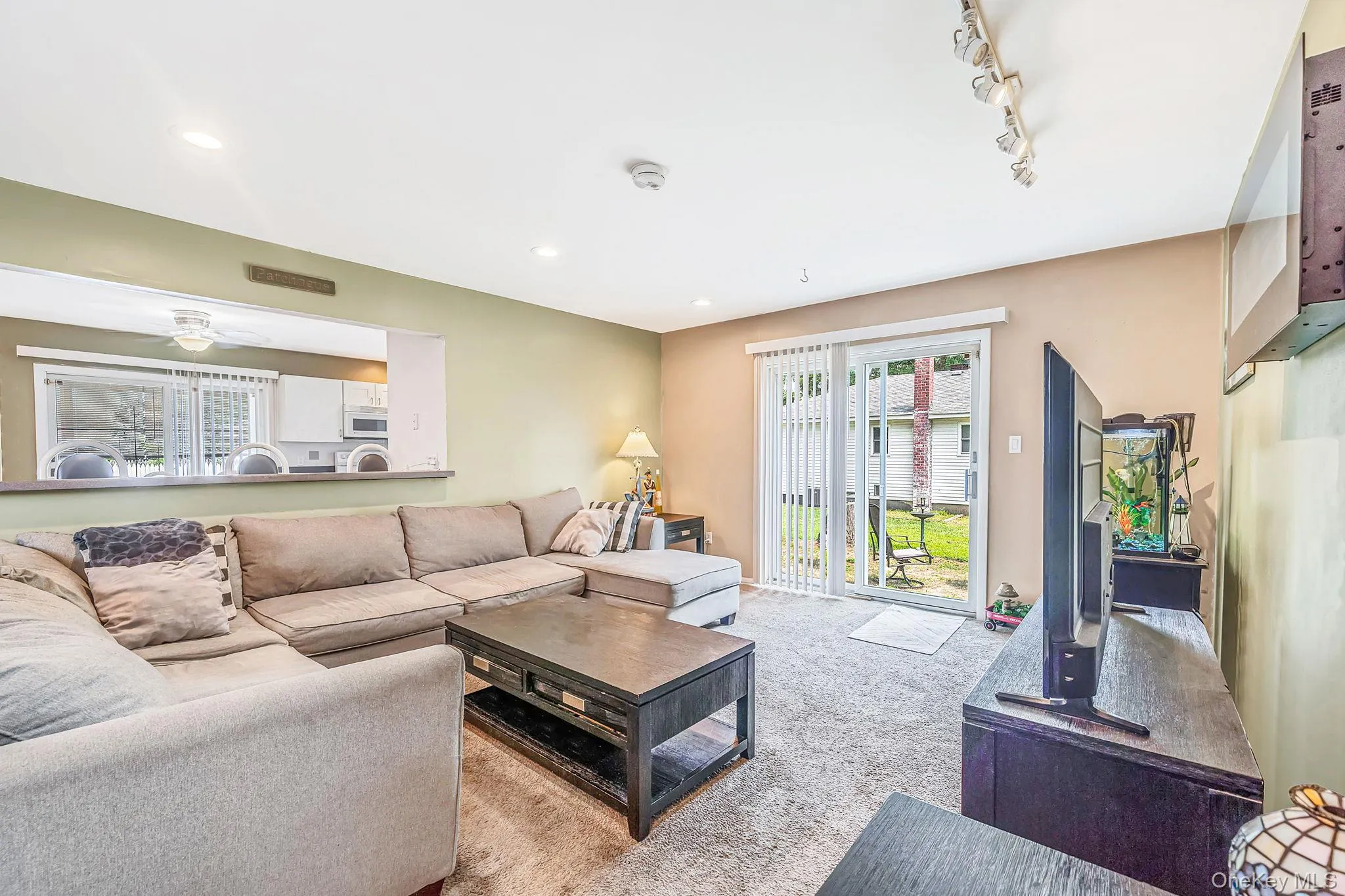 35 6th Street, Brookhaven, NY, 3 Bedrooms Bedrooms, 7 Rooms Rooms,1 BathroomBathrooms,Residential,For Rent,6th,0,1036873 35 6th Street, Brookhaven, NY, 3 Bedrooms Bedrooms, 7 Rooms Rooms,1 BathroomBathrooms,Residential,For Rent,6th,0,1036873