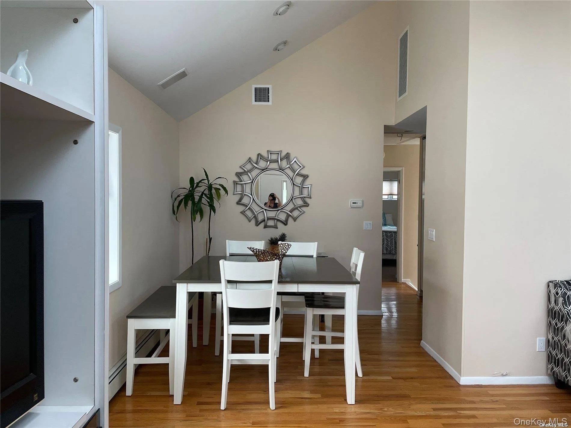 40 Malone Avenue, Long Beach, NY, 3 Bedrooms Bedrooms, 6 Rooms Rooms,2 BathroomsBathrooms,Residential Lease,For Rent,Malone,0,1036874 40 Malone Avenue, Long Beach, NY, 3 Bedrooms Bedrooms, 6 Rooms Rooms,2 BathroomsBathrooms,Residential Lease,For Rent,Malone,0,1036874