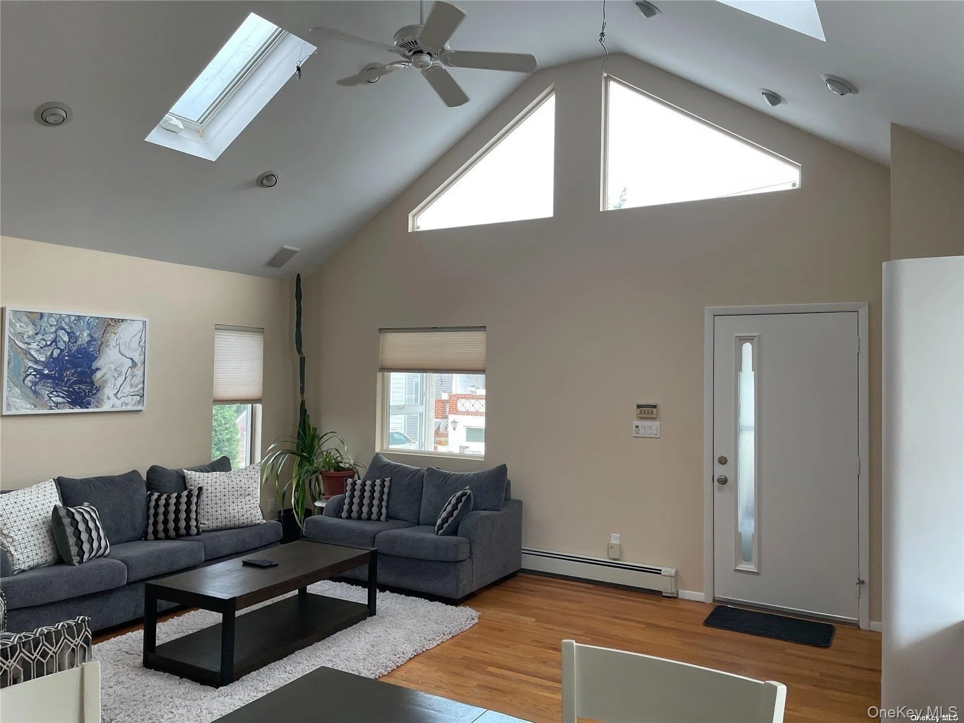 40 Malone Avenue, Long Beach, NY, 3 Bedrooms Bedrooms, 6 Rooms Rooms,2 BathroomsBathrooms,Residential Lease,For Rent,Malone,0,1036874 40 Malone Avenue, Long Beach, NY, 3 Bedrooms Bedrooms, 6 Rooms Rooms,2 BathroomsBathrooms,Residential Lease,For Rent,Malone,0,1036874