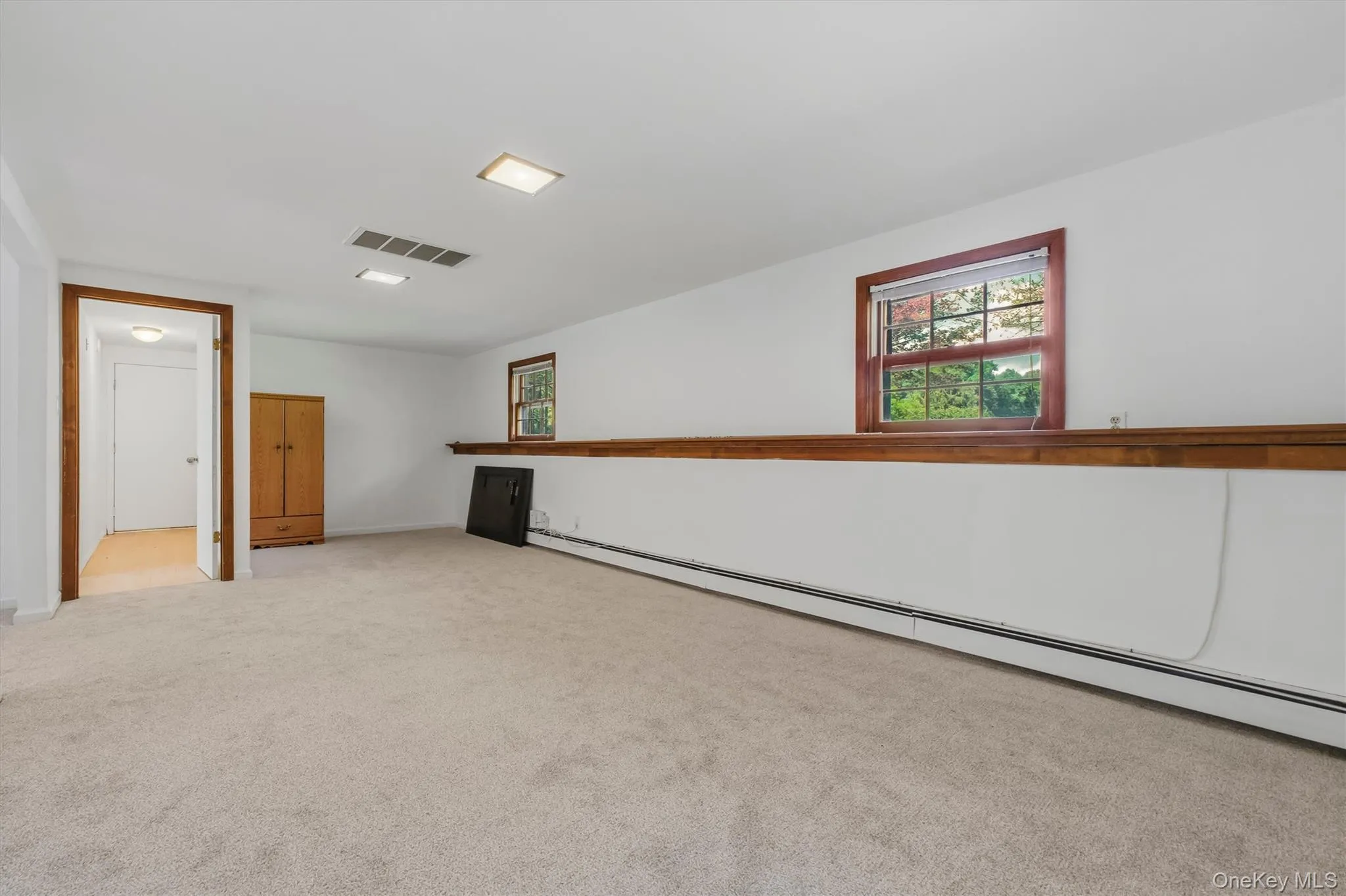 24 Bell Air Lane, Wappinger, NY, 4 Bedrooms Bedrooms, 7 Rooms Rooms,3 BathroomsBathrooms,Residential,For Rent,Bell Air,0,1036875 24 Bell Air Lane, Wappinger, NY, 4 Bedrooms Bedrooms, 7 Rooms Rooms,3 BathroomsBathrooms,Residential,For Rent,Bell Air,0,1036875