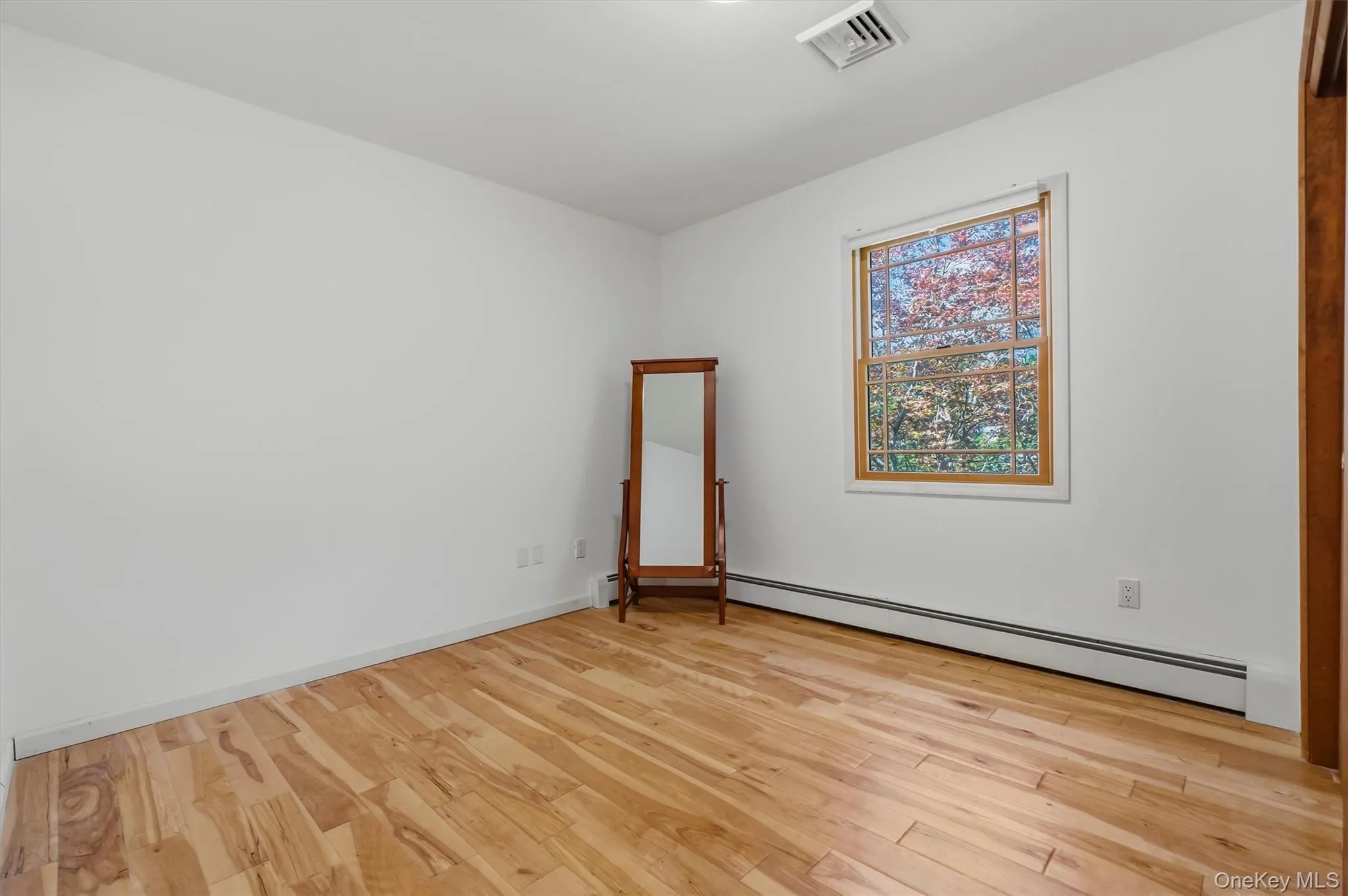 24 Bell Air Lane, Wappinger, NY, 4 Bedrooms Bedrooms, 7 Rooms Rooms,3 BathroomsBathrooms,Residential,For Rent,Bell Air,0,1036875 24 Bell Air Lane, Wappinger, NY, 4 Bedrooms Bedrooms, 7 Rooms Rooms,3 BathroomsBathrooms,Residential,For Rent,Bell Air,0,1036875