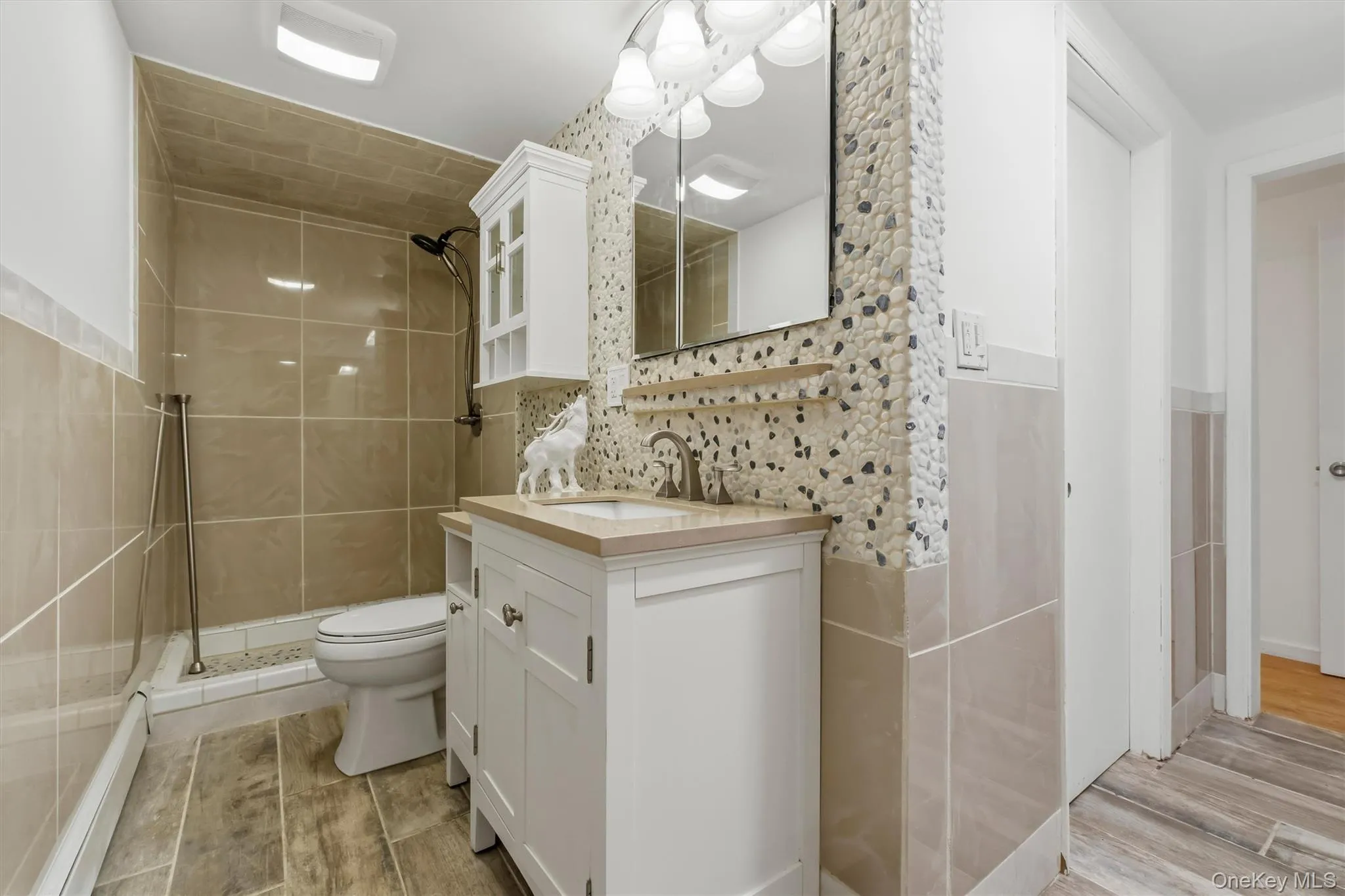 24 Bell Air Lane, Wappinger, NY, 4 Bedrooms Bedrooms, 7 Rooms Rooms,3 BathroomsBathrooms,Residential,For Rent,Bell Air,0,1036875 24 Bell Air Lane, Wappinger, NY, 4 Bedrooms Bedrooms, 7 Rooms Rooms,3 BathroomsBathrooms,Residential,For Rent,Bell Air,0,1036875