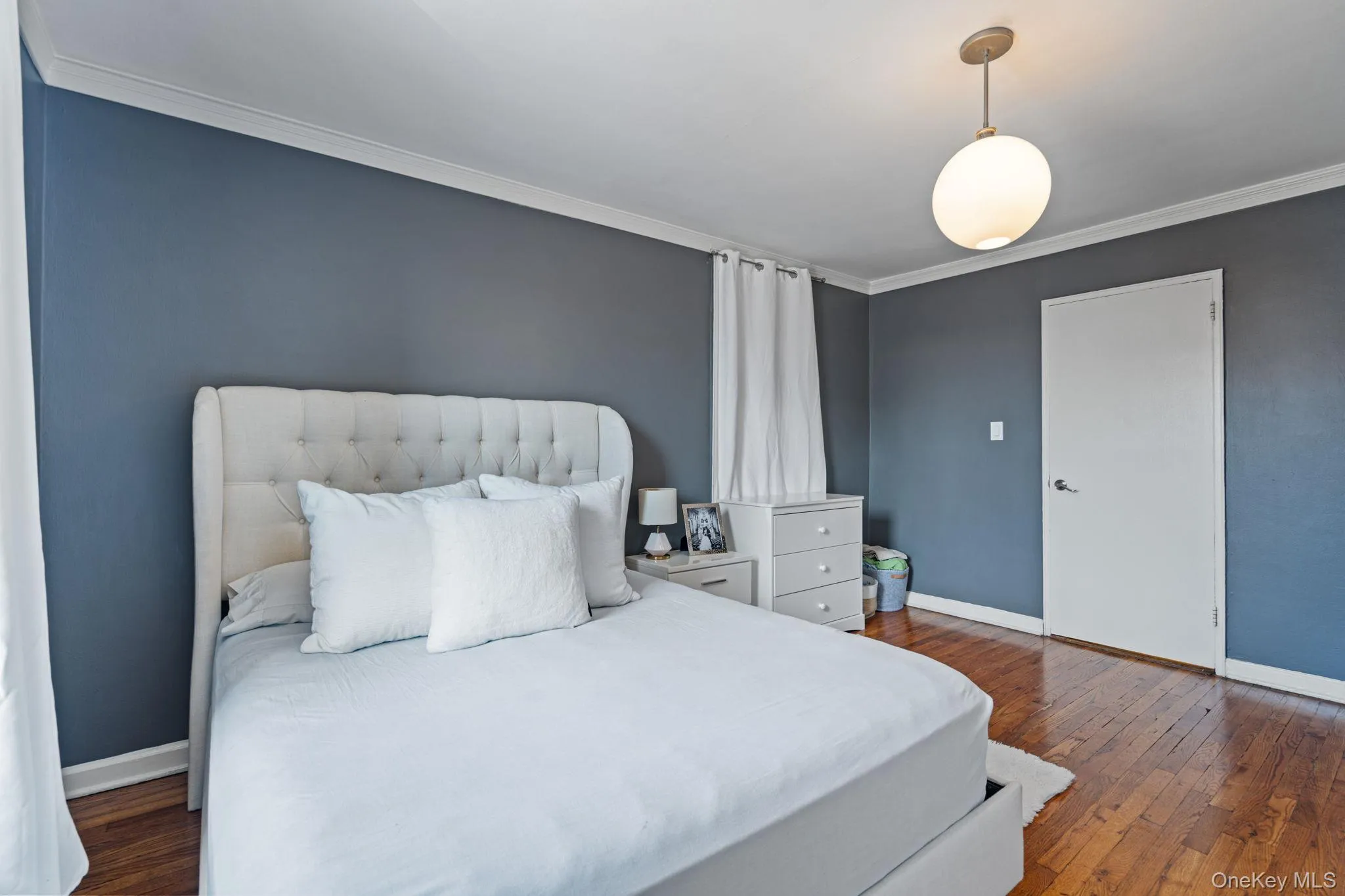 67-30 Dartmouth Street, New York, NY, 1 Bedroom Bedrooms, 5 Rooms Rooms,1 BathroomBathrooms,Residential,For Rent,Dartmouth,0,1036888 67-30 Dartmouth Street, New York, NY, 1 Bedroom Bedrooms, 5 Rooms Rooms,1 BathroomBathrooms,Residential,For Rent,Dartmouth,0,1036888