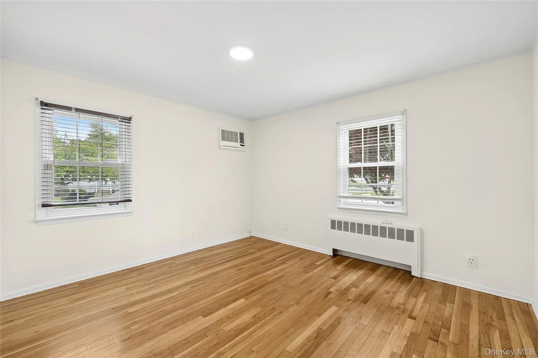 2 Dorset Lane, Oyster Bay, NY, 4 Bedrooms Bedrooms, 8 Rooms Rooms,1 BathroomBathrooms,Residential,For Rent,Dorset,0,1036890 2 Dorset Lane, Oyster Bay, NY, 4 Bedrooms Bedrooms, 8 Rooms Rooms,1 BathroomBathrooms,Residential,For Rent,Dorset,0,1036890