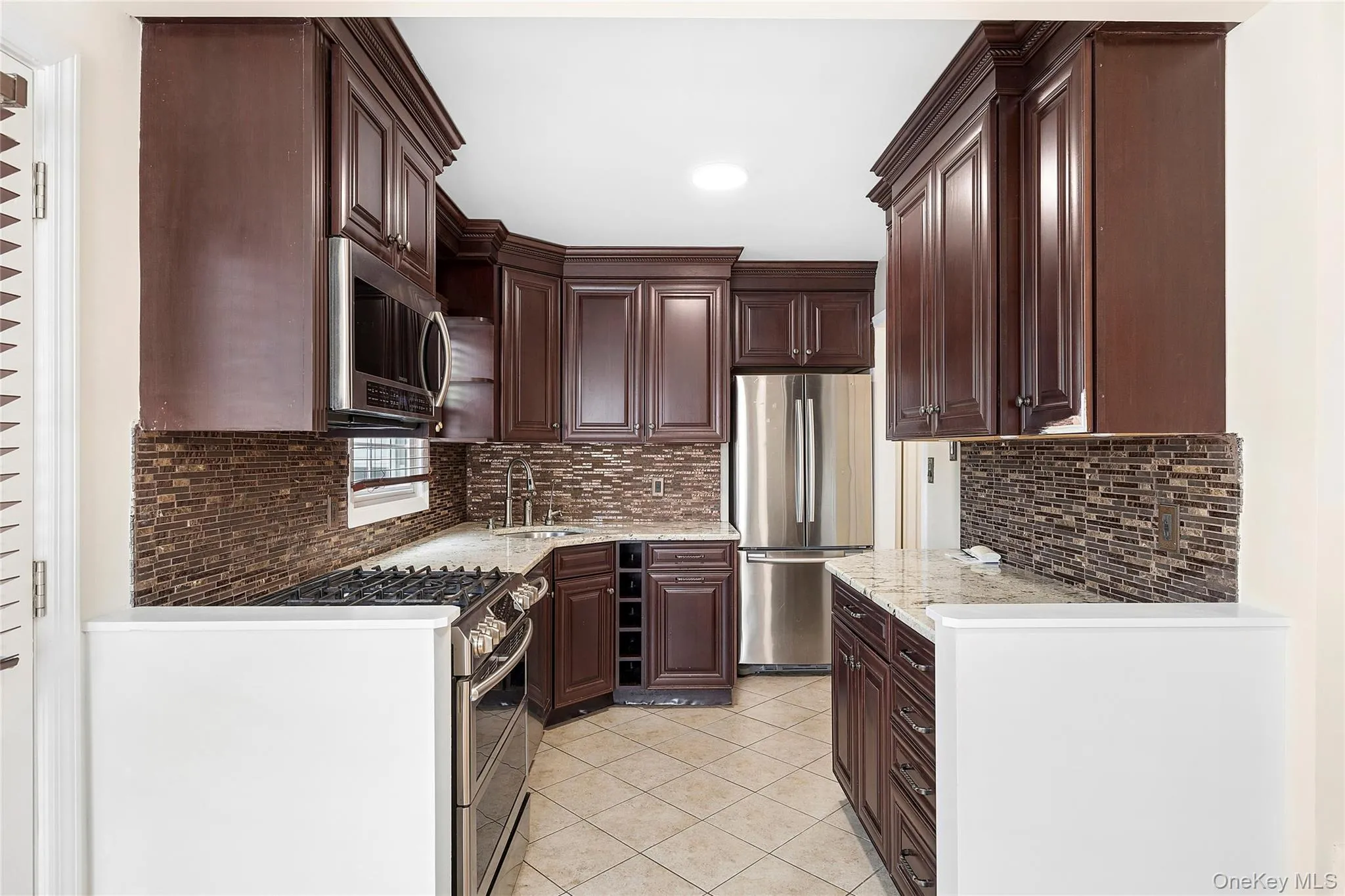 2 Dorset Lane, Oyster Bay, NY, 4 Bedrooms Bedrooms, 8 Rooms Rooms,1 BathroomBathrooms,Residential,For Rent,Dorset,0,1036890 2 Dorset Lane, Oyster Bay, NY, 4 Bedrooms Bedrooms, 8 Rooms Rooms,1 BathroomBathrooms,Residential,For Rent,Dorset,0,1036890