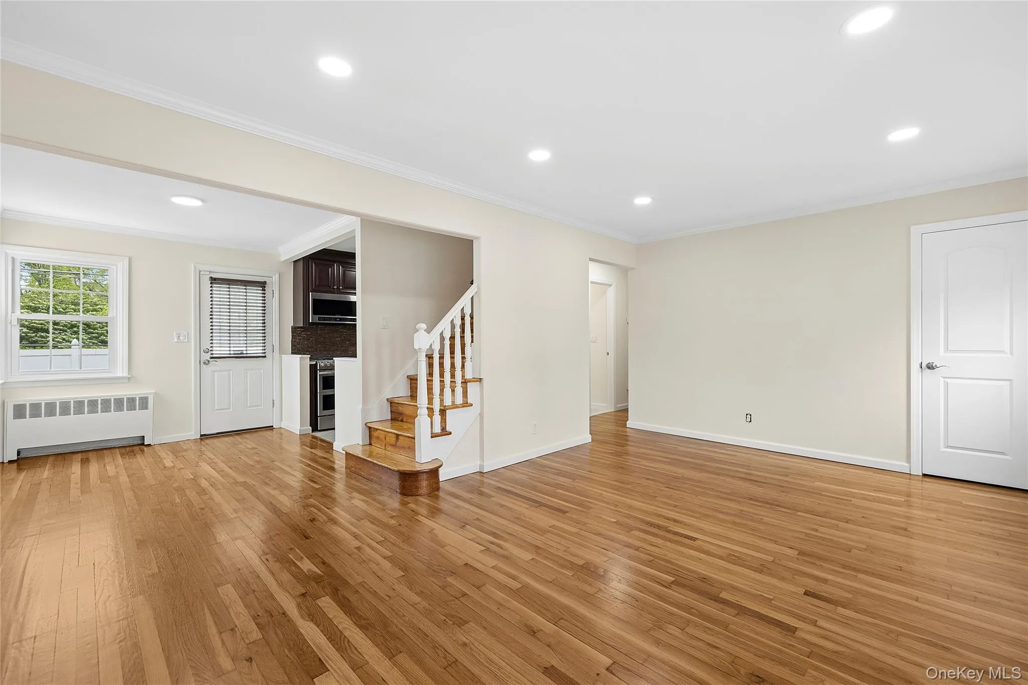 2 Dorset Lane, Oyster Bay, NY, 4 Bedrooms Bedrooms, 8 Rooms Rooms,1 BathroomBathrooms,Residential,For Rent,Dorset,0,1036890 2 Dorset Lane, Oyster Bay, NY, 4 Bedrooms Bedrooms, 8 Rooms Rooms,1 BathroomBathrooms,Residential,For Rent,Dorset,0,1036890