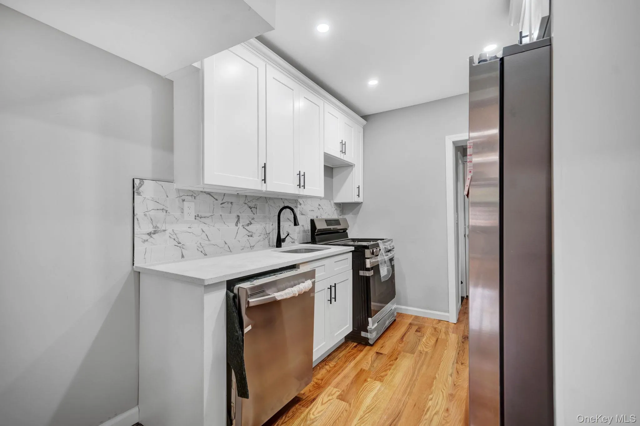 3004 La Salle Avenue, New York, NY, 4 Bedrooms Bedrooms, 7 Rooms Rooms,2 BathroomsBathrooms,Residential,For Rent,La Salle,0,1036894 3004 La Salle Avenue, New York, NY, 4 Bedrooms Bedrooms, 7 Rooms Rooms,2 BathroomsBathrooms,Residential,For Rent,La Salle,0,1036894