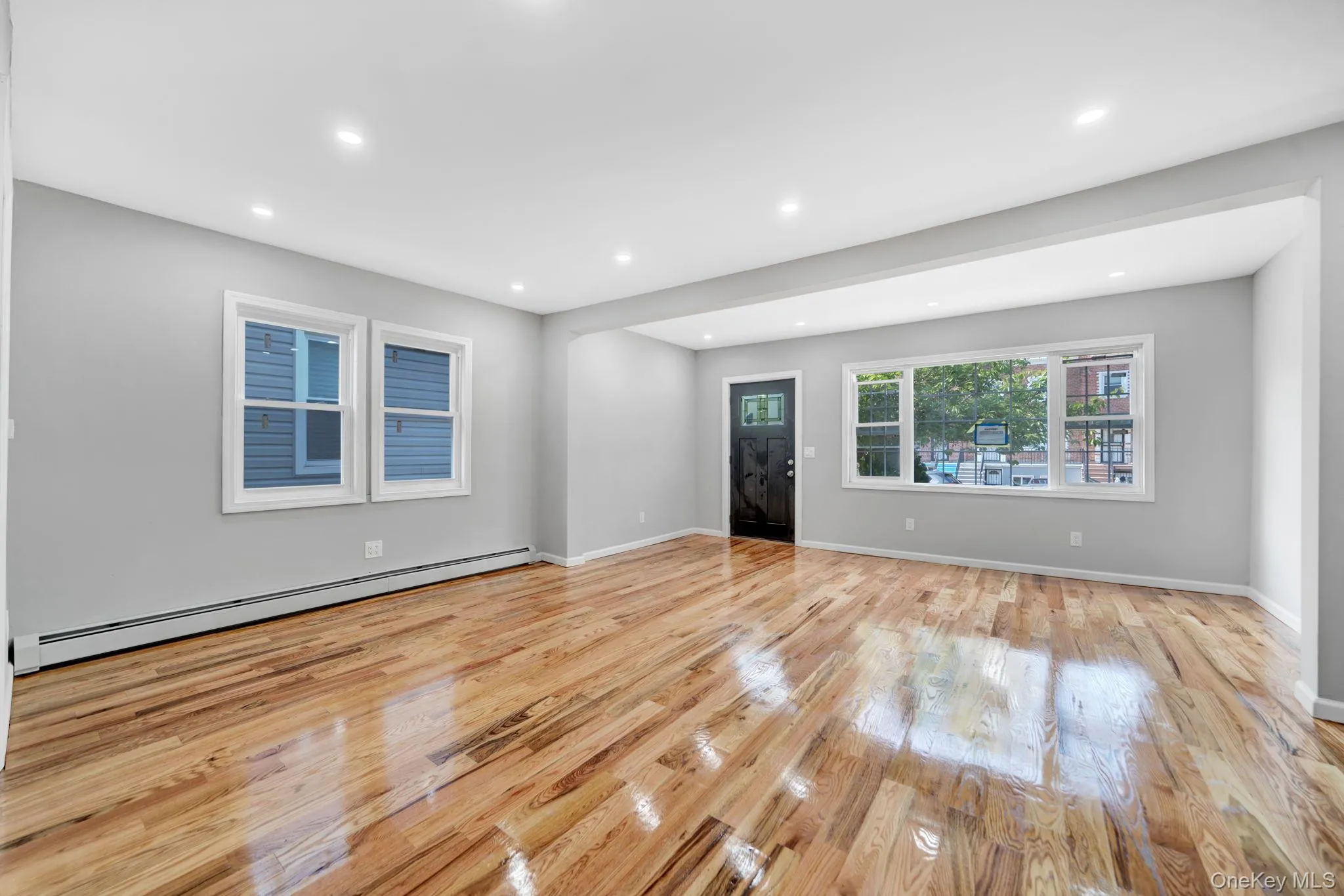 3004 La Salle Avenue, New York, NY, 4 Bedrooms Bedrooms, 7 Rooms Rooms,2 BathroomsBathrooms,Residential,For Rent,La Salle,0,1036894 3004 La Salle Avenue, New York, NY, 4 Bedrooms Bedrooms, 7 Rooms Rooms,2 BathroomsBathrooms,Residential,For Rent,La Salle,0,1036894