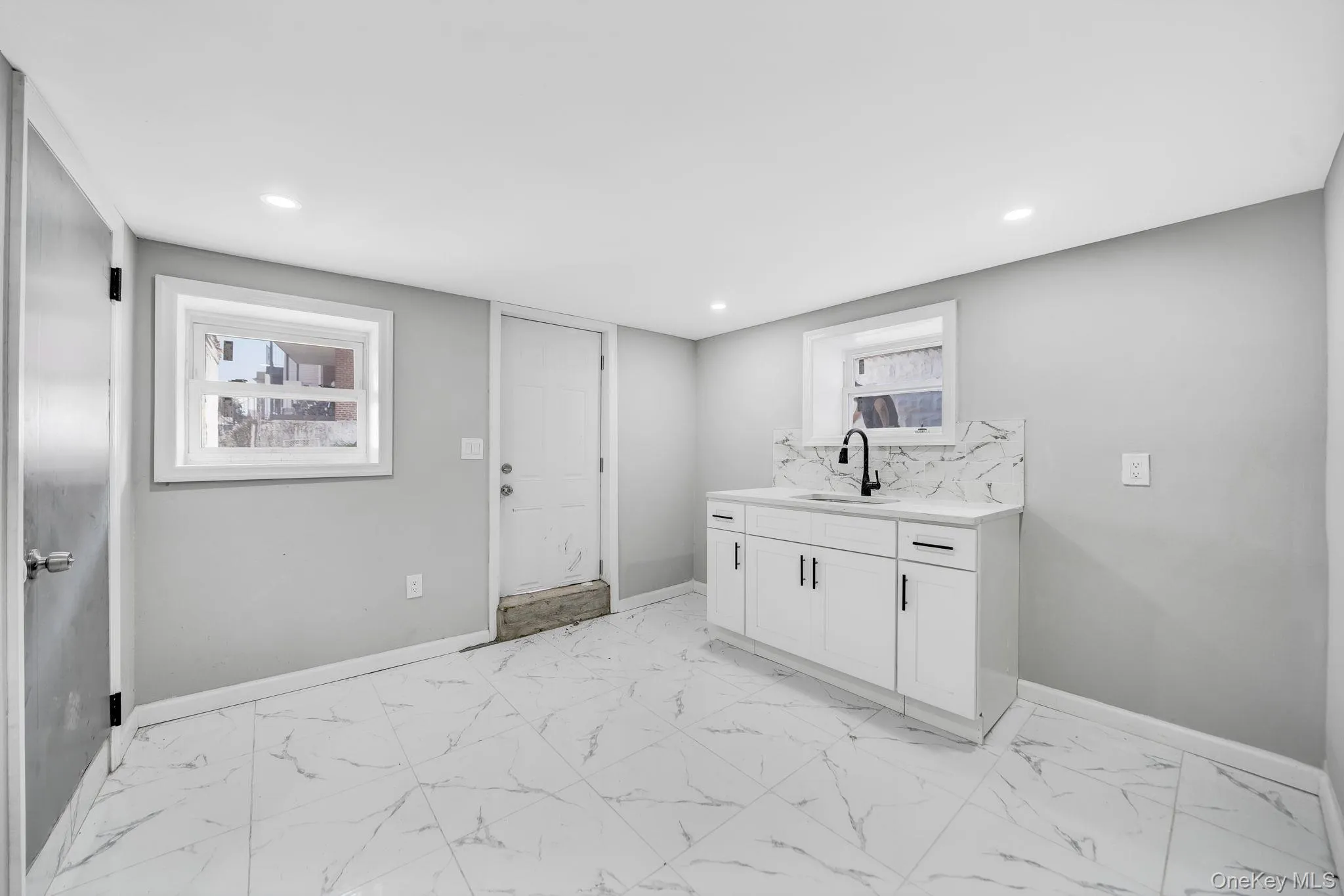 3004 La Salle Avenue, New York, NY, 4 Bedrooms Bedrooms, 7 Rooms Rooms,2 BathroomsBathrooms,Residential,For Rent,La Salle,0,1036894 3004 La Salle Avenue, New York, NY, 4 Bedrooms Bedrooms, 7 Rooms Rooms,2 BathroomsBathrooms,Residential,For Rent,La Salle,0,1036894