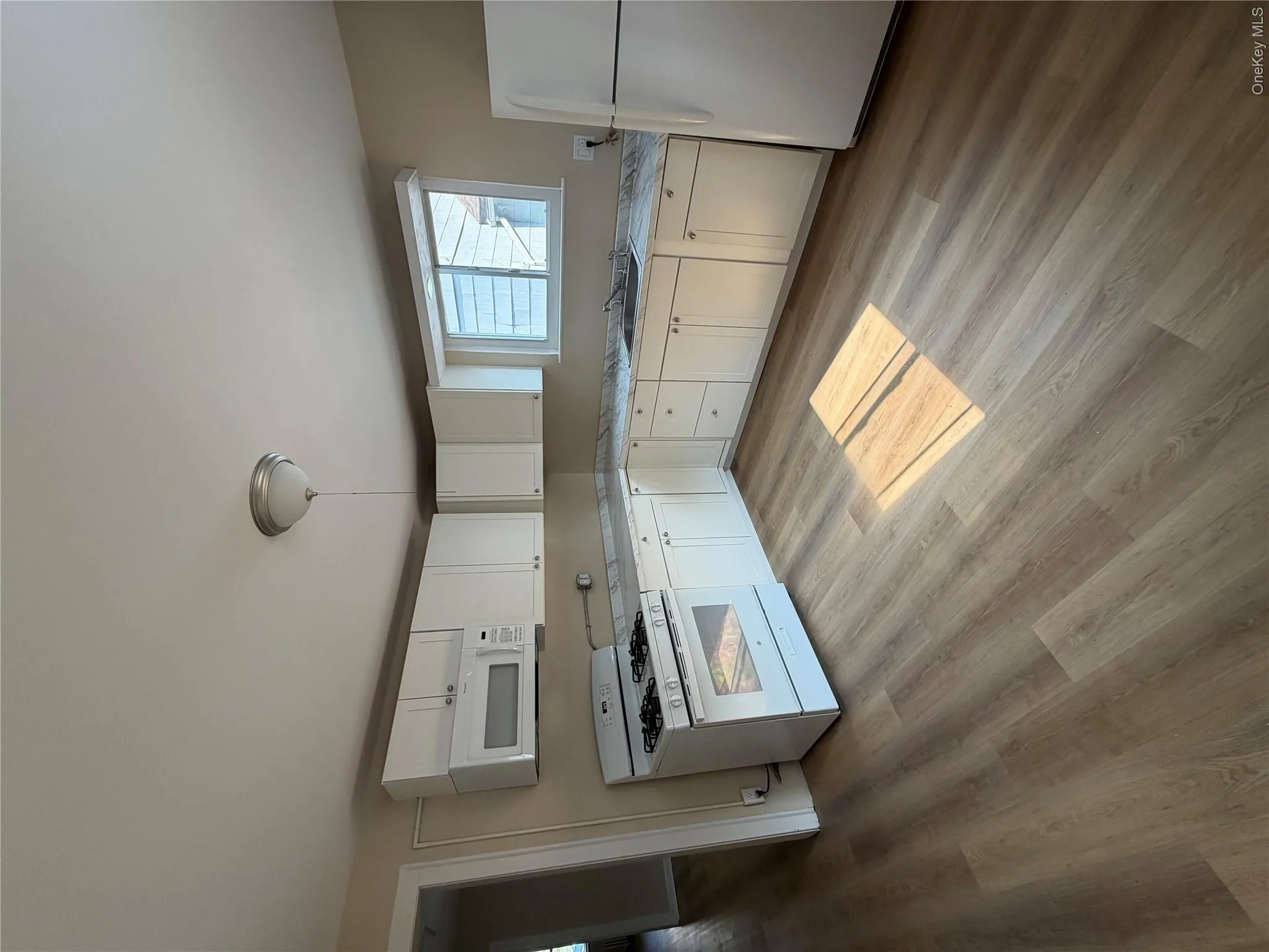 68 Benson Street, Haverstraw, NY, 2 Bedrooms Bedrooms, 5 Rooms Rooms,1 BathroomBathrooms,Residential Lease,For Rent,Benson,0,1036896 68 Benson Street, Haverstraw, NY, 2 Bedrooms Bedrooms, 5 Rooms Rooms,1 BathroomBathrooms,Residential Lease,For Rent,Benson,0,1036896