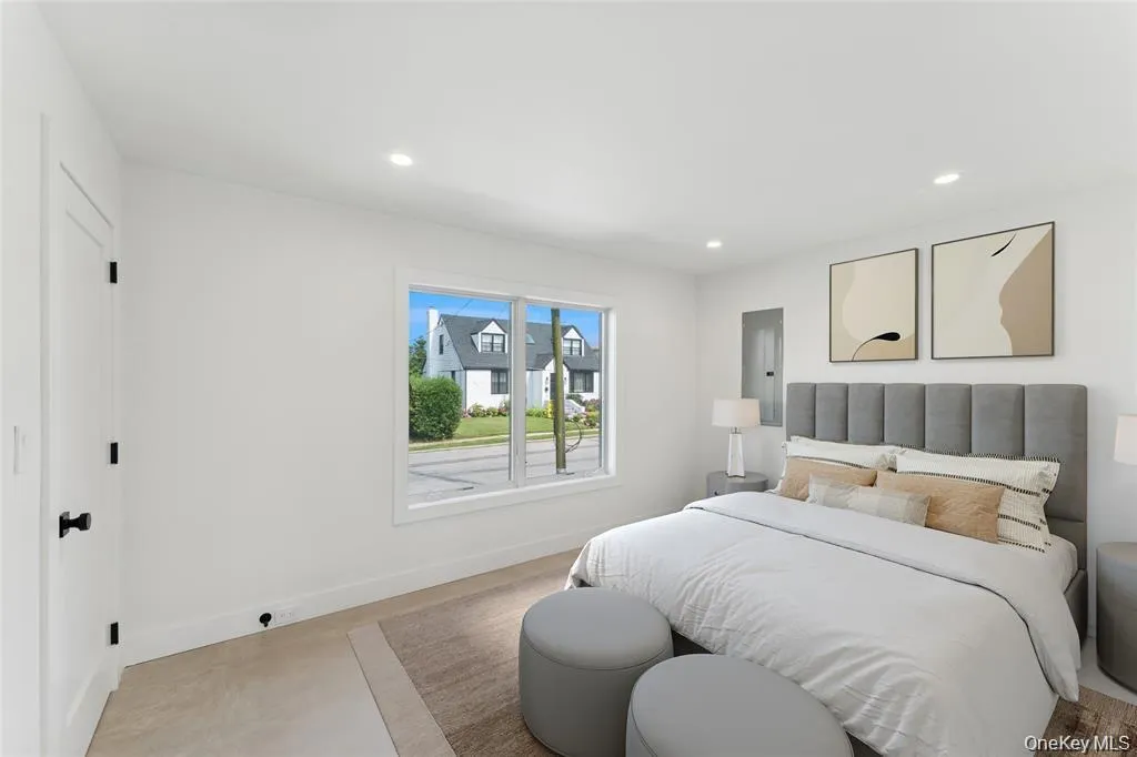 141 Flamingo Street, Hempstead, NY, 5 Bedrooms Bedrooms, 10 Rooms Rooms,4 BathroomsBathrooms,Residential,For Rent,Flamingo,0,1036897 141 Flamingo Street, Hempstead, NY, 5 Bedrooms Bedrooms, 10 Rooms Rooms,4 BathroomsBathrooms,Residential,For Rent,Flamingo,0,1036897