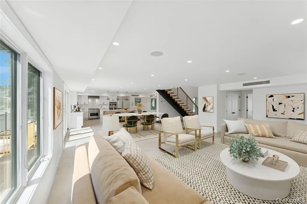 141 Flamingo Street, Hempstead, NY, 5 Bedrooms Bedrooms, 10 Rooms Rooms,4 BathroomsBathrooms,Residential,For Rent,Flamingo,0,1036897 141 Flamingo Street, Hempstead, NY, 5 Bedrooms Bedrooms, 10 Rooms Rooms,4 BathroomsBathrooms,Residential,For Rent,Flamingo,0,1036897