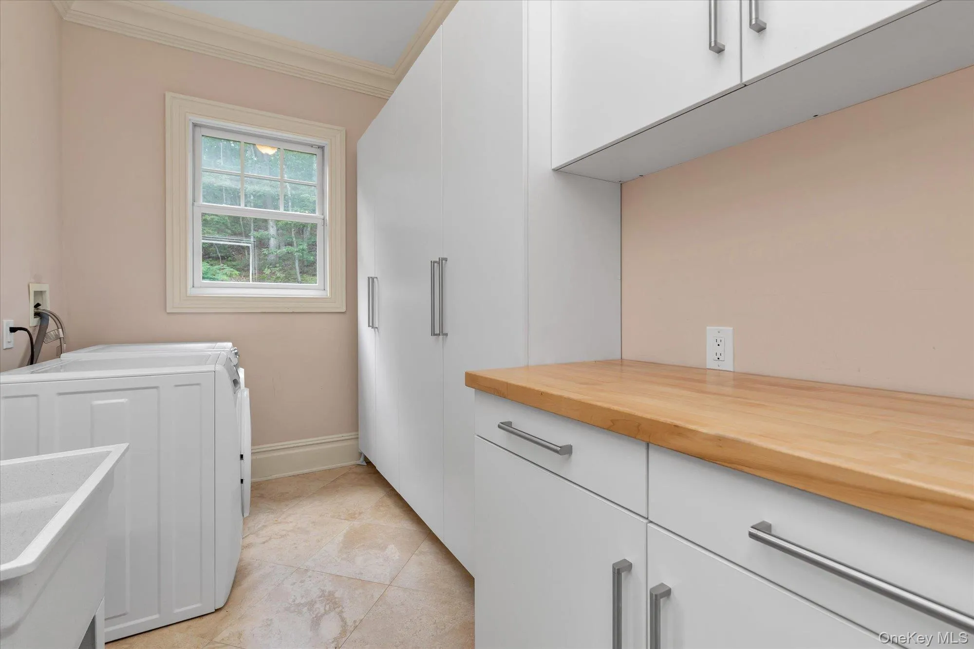 171 Stillwell Lane, Oyster Bay, NY, 5 Bedrooms Bedrooms, 12 Rooms Rooms,5 BathroomsBathrooms,Residential,For Rent,Stillwell,0,1036900 171 Stillwell Lane, Oyster Bay, NY, 5 Bedrooms Bedrooms, 12 Rooms Rooms,5 BathroomsBathrooms,Residential,For Rent,Stillwell,0,1036900