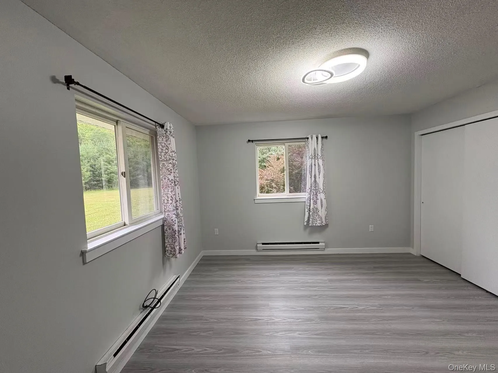 12 Pine Drive, Fallsburg, NY, 2 Bedrooms Bedrooms, 7 Rooms Rooms,2 BathroomsBathrooms,Residential,For Rent,Pine,0,1036902 12 Pine Drive, Fallsburg, NY, 2 Bedrooms Bedrooms, 7 Rooms Rooms,2 BathroomsBathrooms,Residential,For Rent,Pine,0,1036902