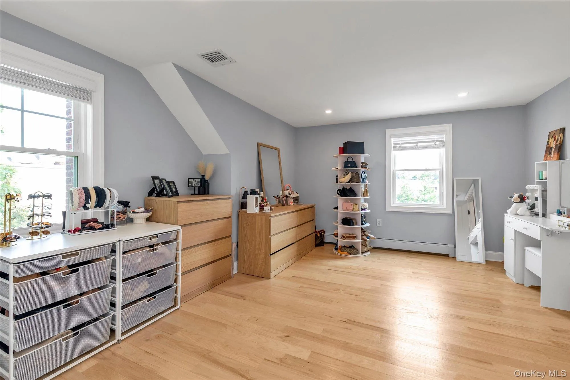 105 Ocean Avenue, Hempstead, NY, 3 Bedrooms Bedrooms, 6 Rooms Rooms,3 BathroomsBathrooms,Residential,For Rent,Ocean,0,1036903 105 Ocean Avenue, Hempstead, NY, 3 Bedrooms Bedrooms, 6 Rooms Rooms,3 BathroomsBathrooms,Residential,For Rent,Ocean,0,1036903