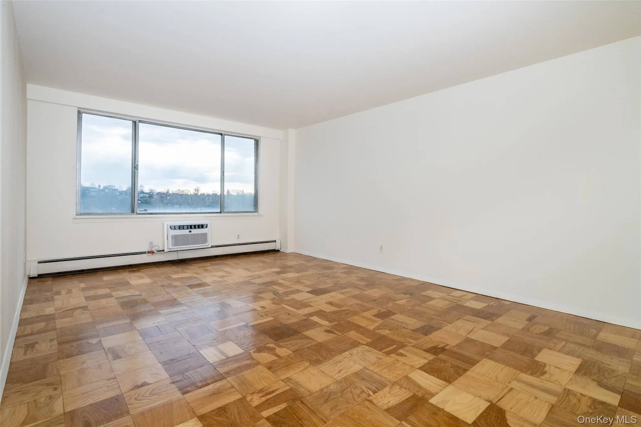 125 Lake Street, White Plains, NY, 1 Bedroom Bedrooms, 3 Rooms Rooms,1 BathroomBathrooms,Residential Lease,For Rent,Lake,0,1036904 125 Lake Street, White Plains, NY, 1 Bedroom Bedrooms, 3 Rooms Rooms,1 BathroomBathrooms,Residential Lease,For Rent,Lake,0,1036904