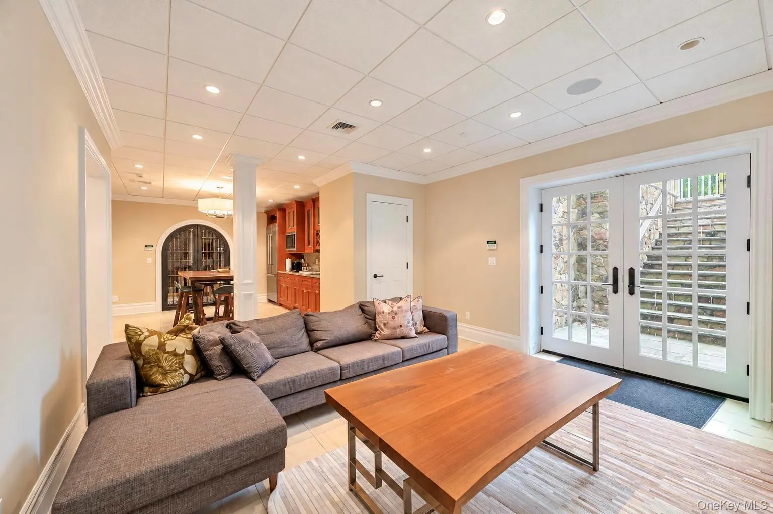 1940 Midlane, Oyster Bay, NY, 6 Bedrooms Bedrooms, 12 Rooms Rooms,6 BathroomsBathrooms,Residential,For Rent,Midlane,0,1036910 1940 Midlane, Oyster Bay, NY, 6 Bedrooms Bedrooms, 12 Rooms Rooms,6 BathroomsBathrooms,Residential,For Rent,Midlane,0,1036910