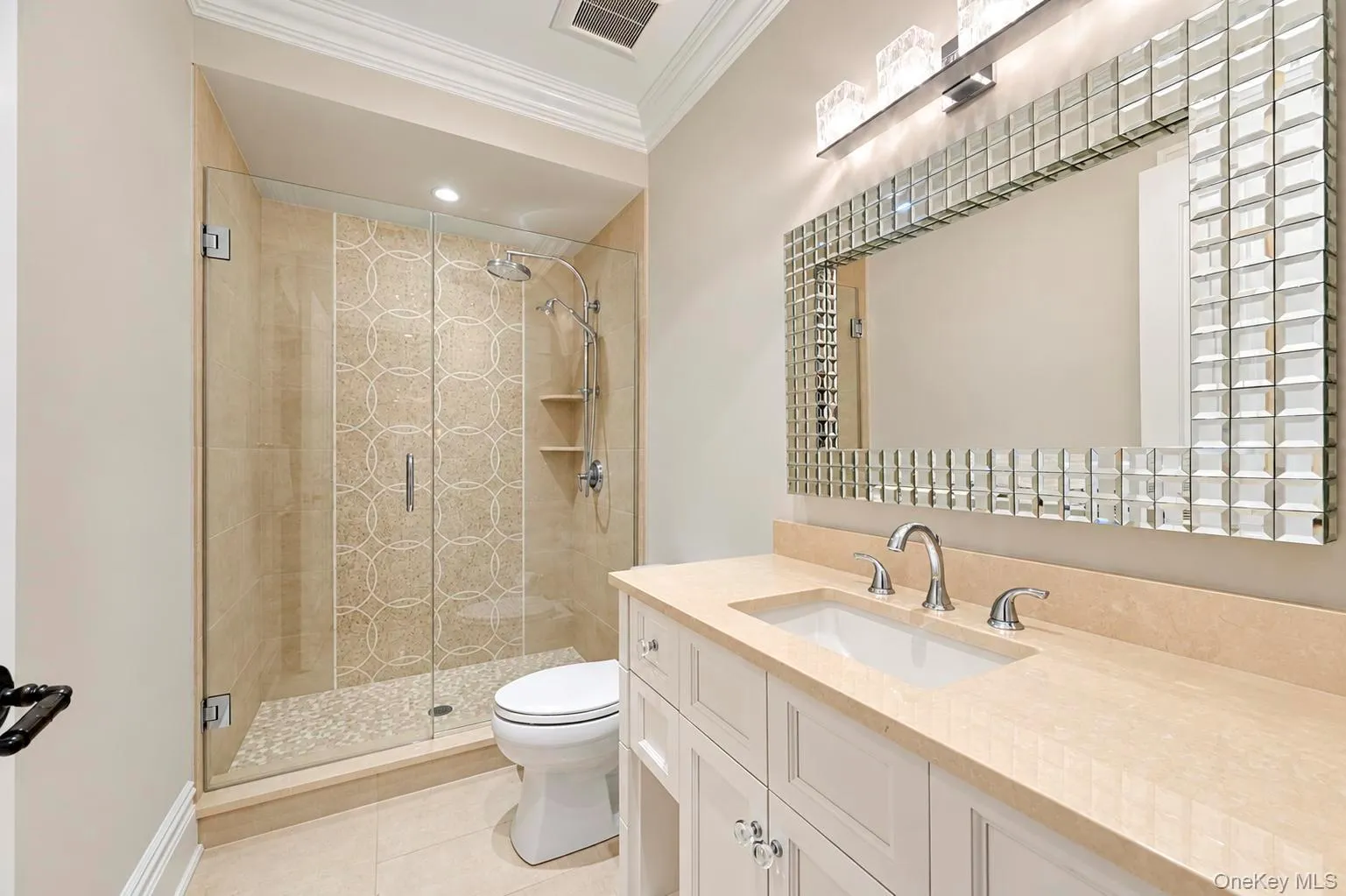 1940 Midlane, Oyster Bay, NY, 6 Bedrooms Bedrooms, 12 Rooms Rooms,6 BathroomsBathrooms,Residential,For Rent,Midlane,0,1036910 1940 Midlane, Oyster Bay, NY, 6 Bedrooms Bedrooms, 12 Rooms Rooms,6 BathroomsBathrooms,Residential,For Rent,Midlane,0,1036910
