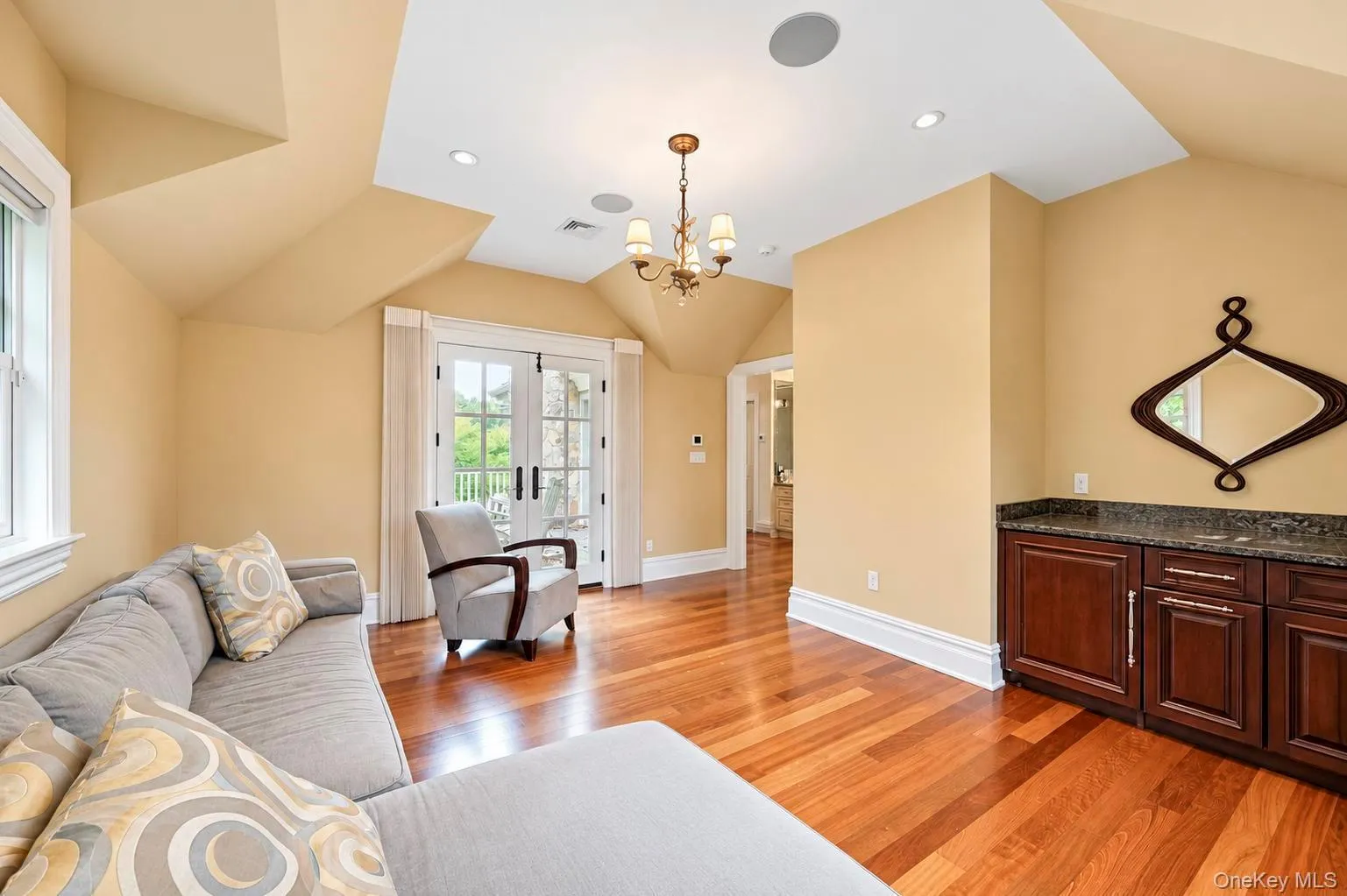 1940 Midlane, Oyster Bay, NY, 6 Bedrooms Bedrooms, 12 Rooms Rooms,6 BathroomsBathrooms,Residential,For Rent,Midlane,0,1036910 1940 Midlane, Oyster Bay, NY, 6 Bedrooms Bedrooms, 12 Rooms Rooms,6 BathroomsBathrooms,Residential,For Rent,Midlane,0,1036910