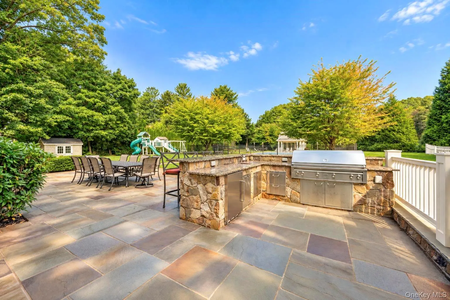 1940 Midlane, Oyster Bay, NY, 6 Bedrooms Bedrooms, 12 Rooms Rooms,6 BathroomsBathrooms,Residential,For Rent,Midlane,0,1036910 1940 Midlane, Oyster Bay, NY, 6 Bedrooms Bedrooms, 12 Rooms Rooms,6 BathroomsBathrooms,Residential,For Rent,Midlane,0,1036910