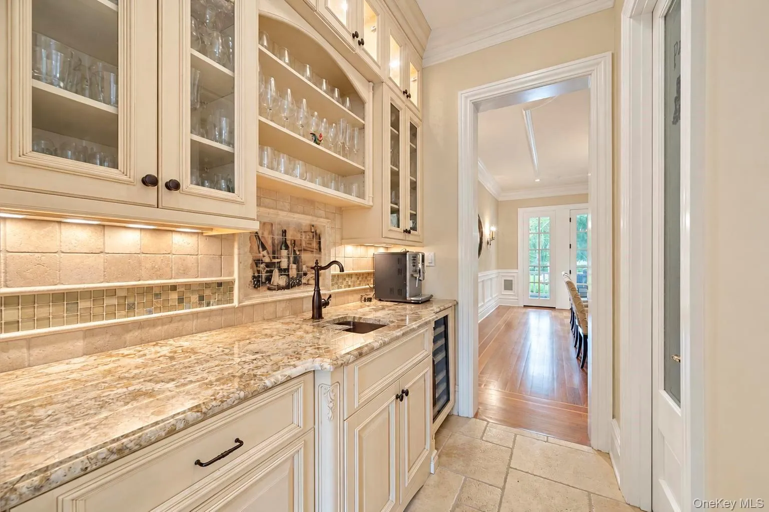 1940 Midlane, Oyster Bay, NY, 6 Bedrooms Bedrooms, 12 Rooms Rooms,6 BathroomsBathrooms,Residential,For Rent,Midlane,0,1036910 1940 Midlane, Oyster Bay, NY, 6 Bedrooms Bedrooms, 12 Rooms Rooms,6 BathroomsBathrooms,Residential,For Rent,Midlane,0,1036910