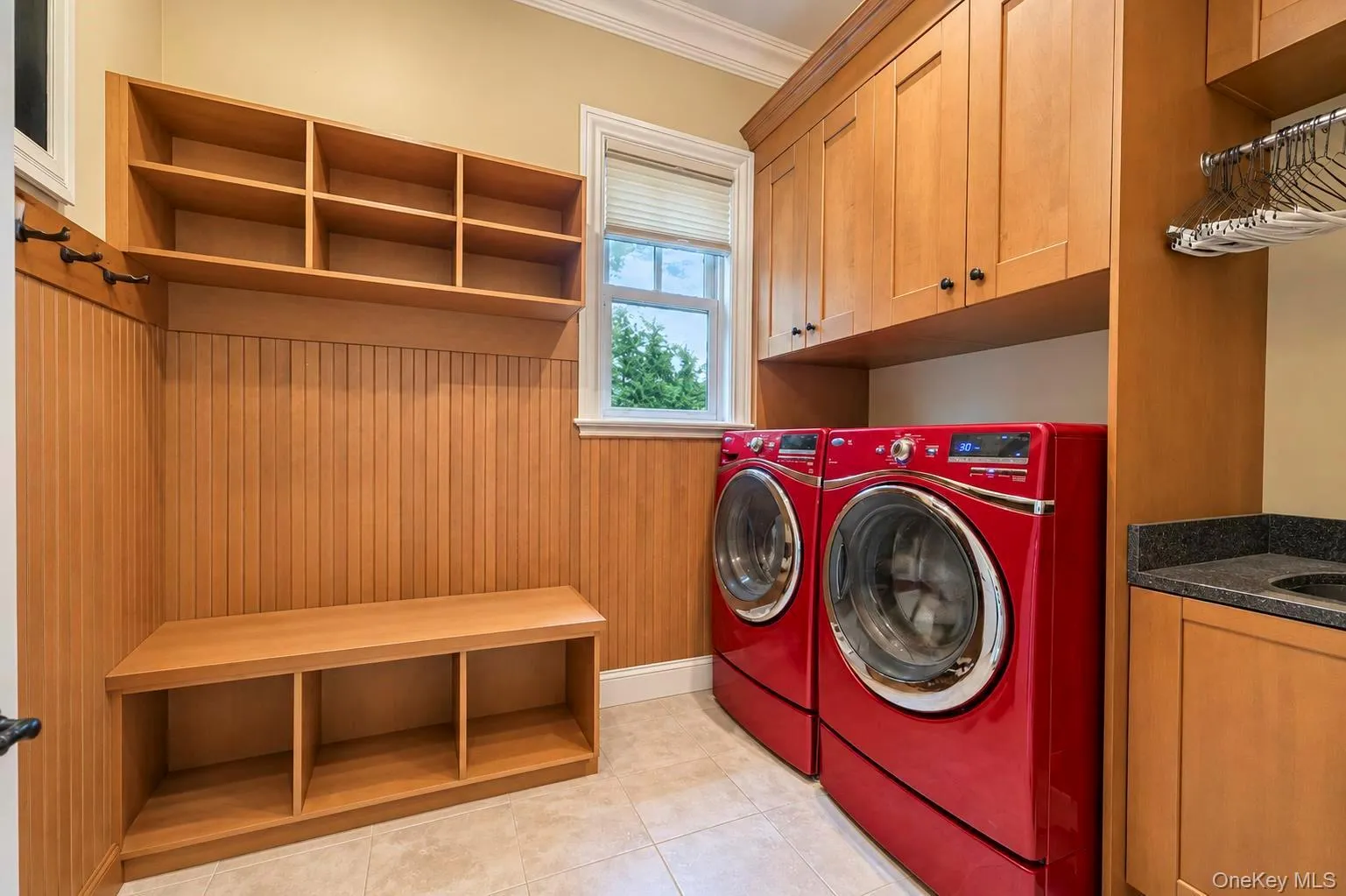1940 Midlane, Oyster Bay, NY, 6 Bedrooms Bedrooms, 12 Rooms Rooms,6 BathroomsBathrooms,Residential,For Rent,Midlane,0,1036910 1940 Midlane, Oyster Bay, NY, 6 Bedrooms Bedrooms, 12 Rooms Rooms,6 BathroomsBathrooms,Residential,For Rent,Midlane,0,1036910