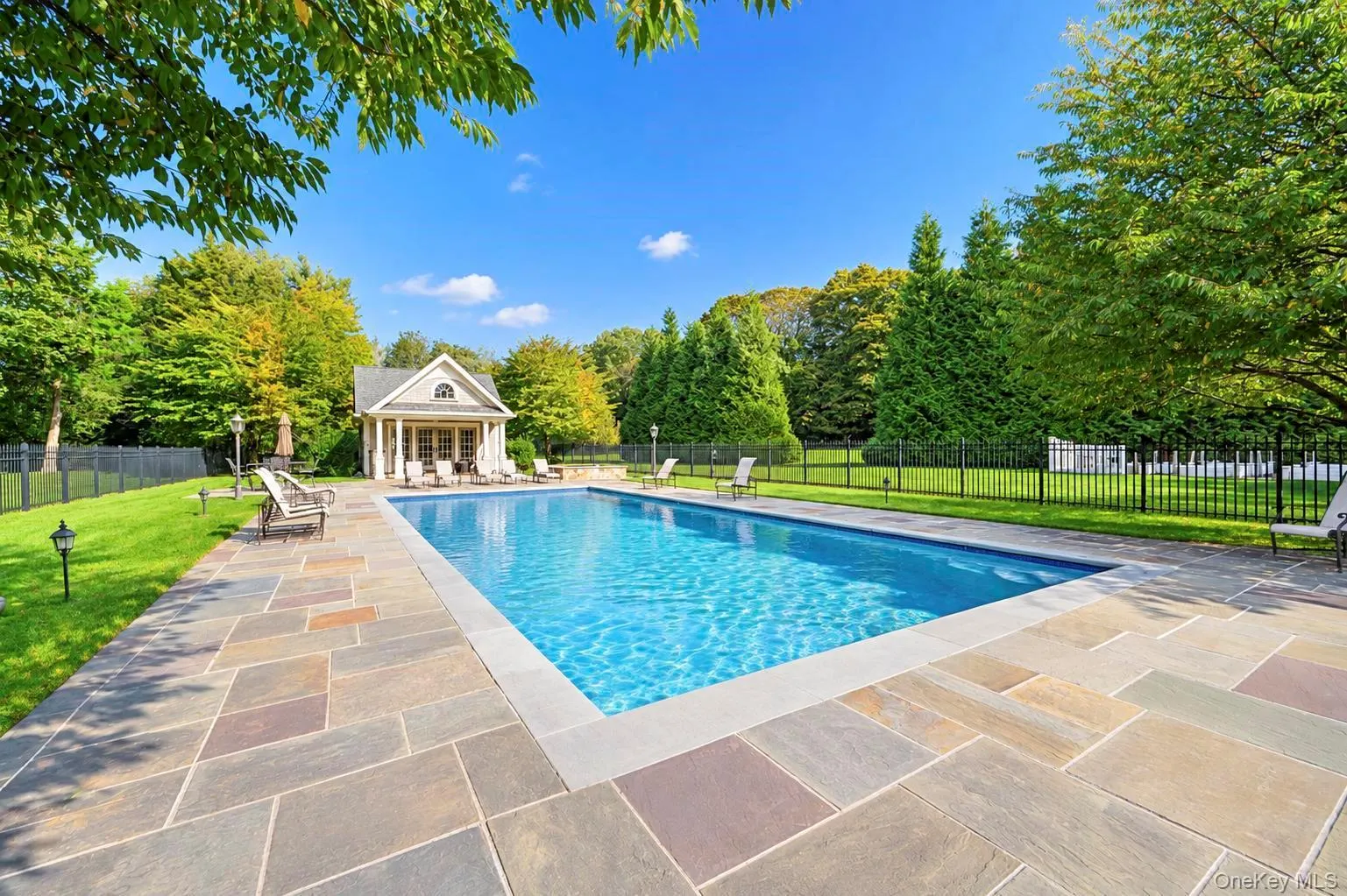 1940 Midlane, Oyster Bay, NY, 6 Bedrooms Bedrooms, 12 Rooms Rooms,6 BathroomsBathrooms,Residential,For Rent,Midlane,0,1036910 1940 Midlane, Oyster Bay, NY, 6 Bedrooms Bedrooms, 12 Rooms Rooms,6 BathroomsBathrooms,Residential,For Rent,Midlane,0,1036910