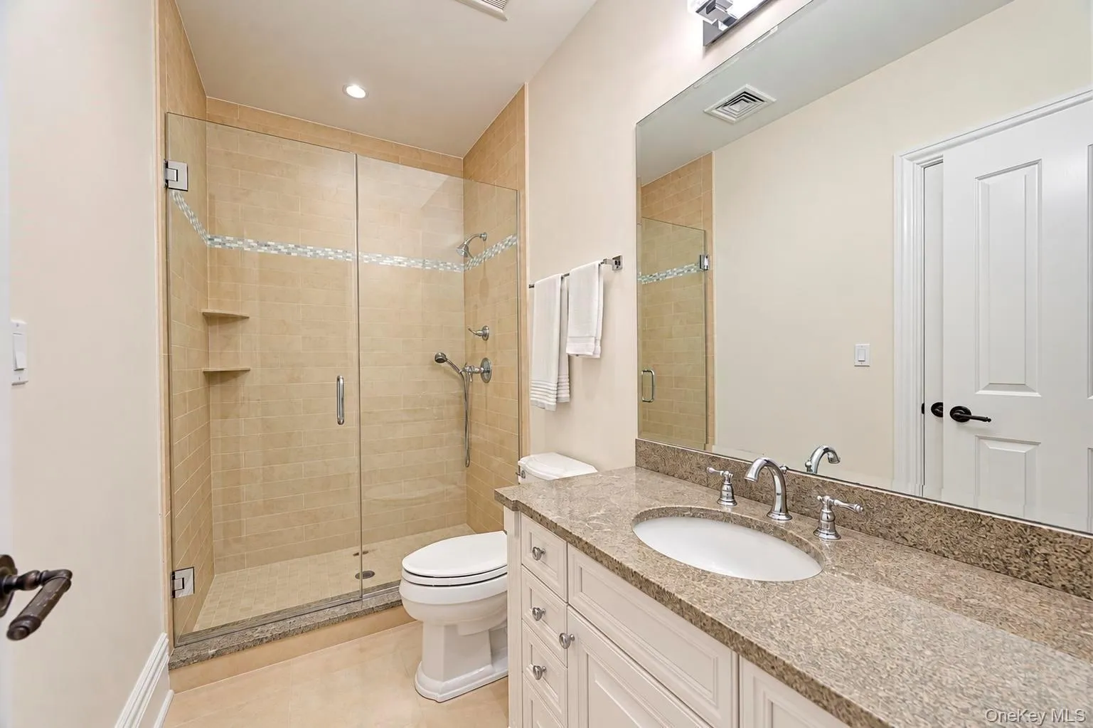 1940 Midlane, Oyster Bay, NY, 6 Bedrooms Bedrooms, 12 Rooms Rooms,6 BathroomsBathrooms,Residential,For Rent,Midlane,0,1036910 1940 Midlane, Oyster Bay, NY, 6 Bedrooms Bedrooms, 12 Rooms Rooms,6 BathroomsBathrooms,Residential,For Rent,Midlane,0,1036910