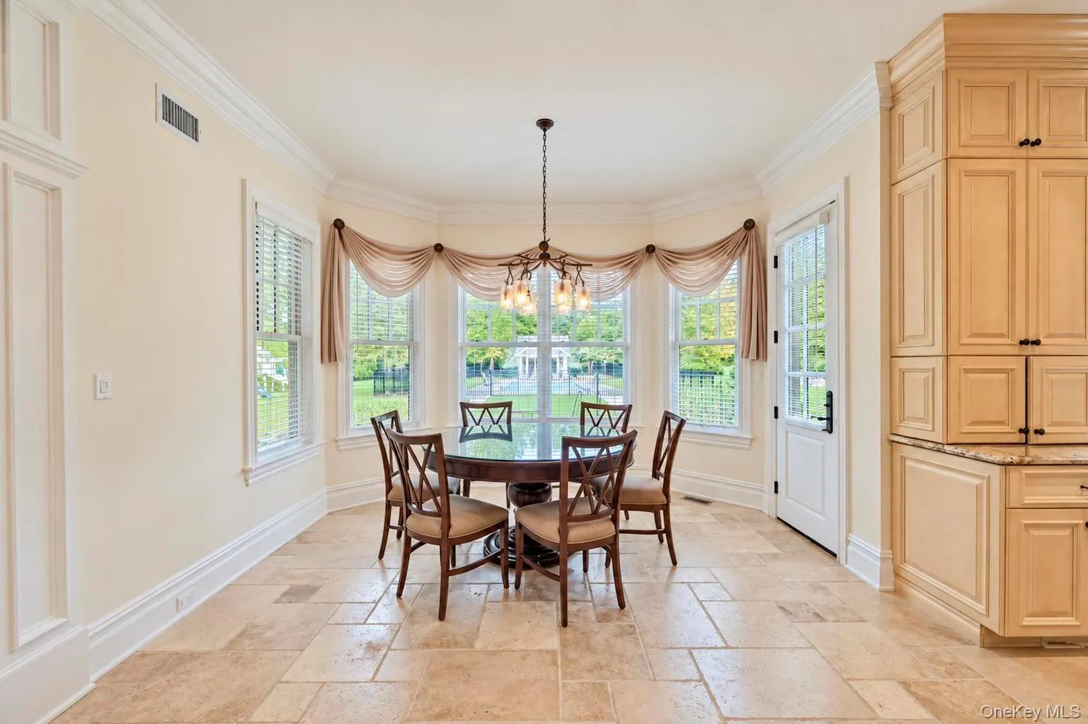 1940 Midlane, Oyster Bay, NY, 6 Bedrooms Bedrooms, 12 Rooms Rooms,6 BathroomsBathrooms,Residential,For Rent,Midlane,0,1036910 1940 Midlane, Oyster Bay, NY, 6 Bedrooms Bedrooms, 12 Rooms Rooms,6 BathroomsBathrooms,Residential,For Rent,Midlane,0,1036910