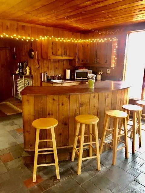 25 Columbia Avenue, Southampton, NY, 3 Bedrooms Bedrooms, 7 Rooms Rooms,2 BathroomsBathrooms,Residential Lease,For Rent,Columbia,0,1036911 25 Columbia Avenue, Southampton, NY, 3 Bedrooms Bedrooms, 7 Rooms Rooms,2 BathroomsBathrooms,Residential Lease,For Rent,Columbia,0,1036911
