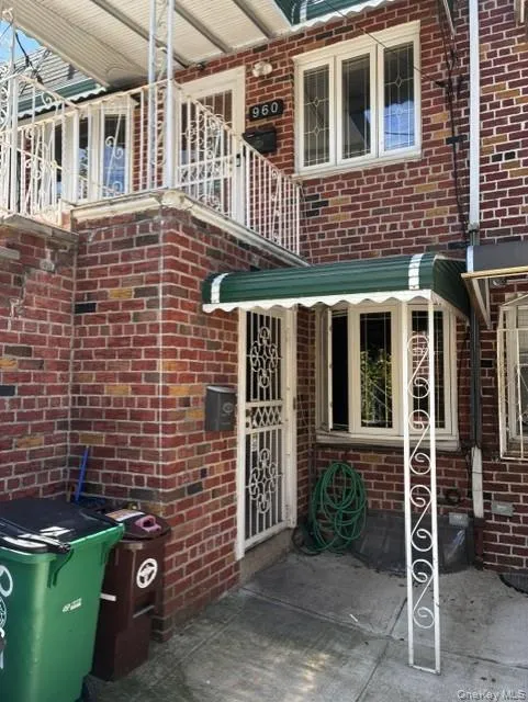 960 101st Street, New York, NY, 4 Bedrooms Bedrooms, 10 Rooms Rooms,3 BathroomsBathrooms,Residential,For Rent,101st,0,1036913 960 101st Street, New York, NY, 4 Bedrooms Bedrooms, 10 Rooms Rooms,3 BathroomsBathrooms,Residential,For Rent,101st,0,1036913