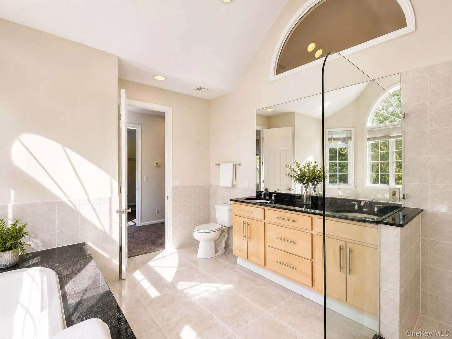 61 Shore Road, Brookhaven, NY, 4 Bedrooms Bedrooms, 11 Rooms Rooms,2 BathroomsBathrooms,Residential,For Rent,Shore,0,1036915 61 Shore Road, Brookhaven, NY, 4 Bedrooms Bedrooms, 11 Rooms Rooms,2 BathroomsBathrooms,Residential,For Rent,Shore,0,1036915