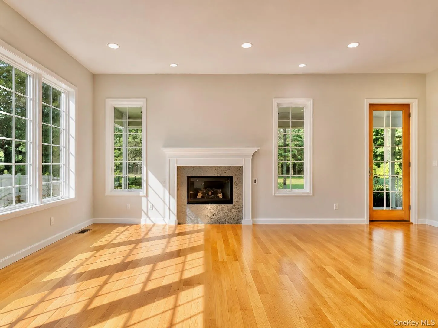 61 Shore Road, Brookhaven, NY, 4 Bedrooms Bedrooms, 11 Rooms Rooms,2 BathroomsBathrooms,Residential,For Rent,Shore,0,1036915 61 Shore Road, Brookhaven, NY, 4 Bedrooms Bedrooms, 11 Rooms Rooms,2 BathroomsBathrooms,Residential,For Rent,Shore,0,1036915