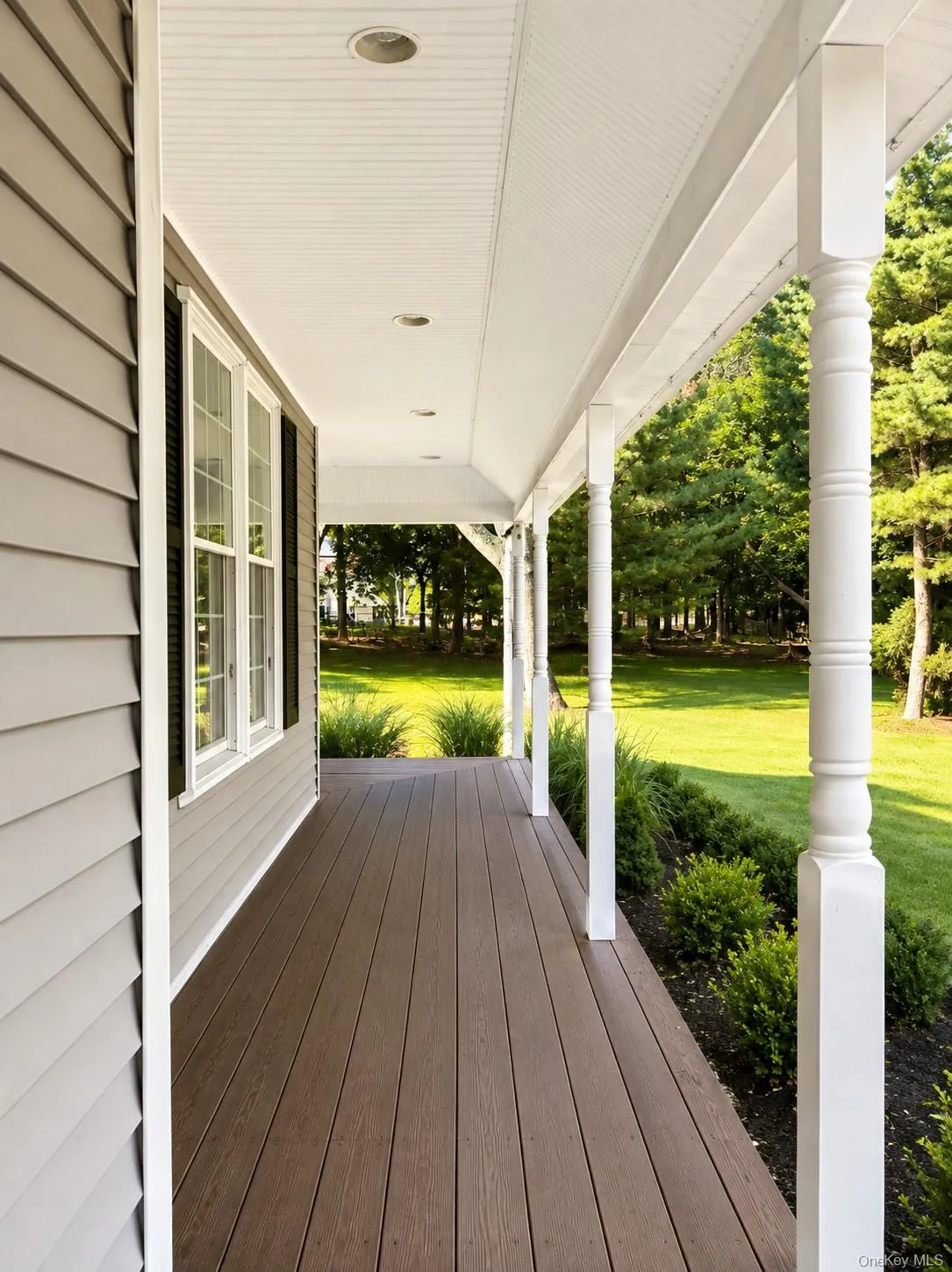61 Shore Road, Brookhaven, NY, 4 Bedrooms Bedrooms, 11 Rooms Rooms,2 BathroomsBathrooms,Residential,For Rent,Shore,0,1036915 61 Shore Road, Brookhaven, NY, 4 Bedrooms Bedrooms, 11 Rooms Rooms,2 BathroomsBathrooms,Residential,For Rent,Shore,0,1036915