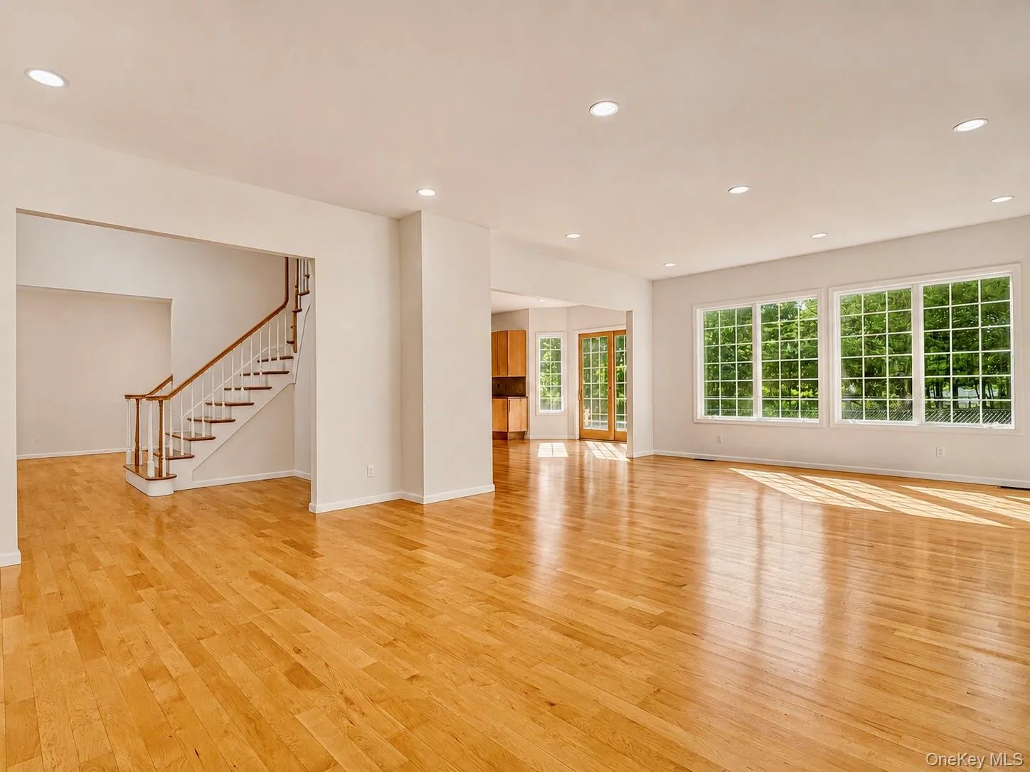 61 Shore Road, Brookhaven, NY, 4 Bedrooms Bedrooms, 11 Rooms Rooms,2 BathroomsBathrooms,Residential,For Rent,Shore,0,1036915 61 Shore Road, Brookhaven, NY, 4 Bedrooms Bedrooms, 11 Rooms Rooms,2 BathroomsBathrooms,Residential,For Rent,Shore,0,1036915