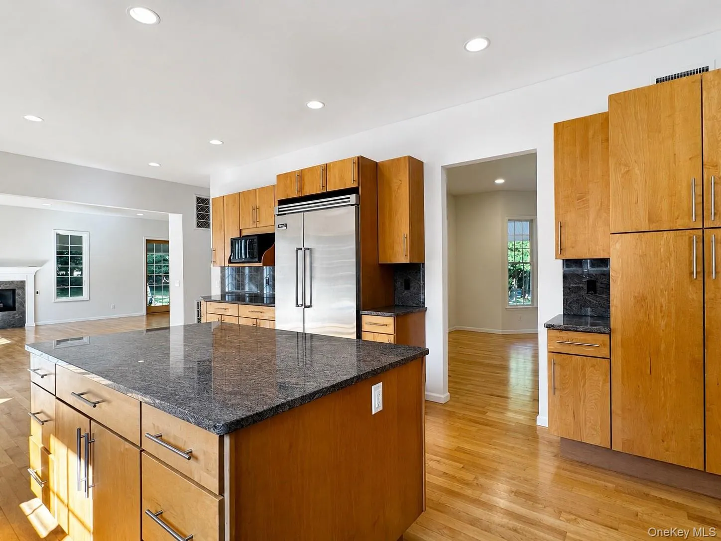 61 Shore Road, Brookhaven, NY, 4 Bedrooms Bedrooms, 11 Rooms Rooms,2 BathroomsBathrooms,Residential,For Rent,Shore,0,1036915 61 Shore Road, Brookhaven, NY, 4 Bedrooms Bedrooms, 11 Rooms Rooms,2 BathroomsBathrooms,Residential,For Rent,Shore,0,1036915
