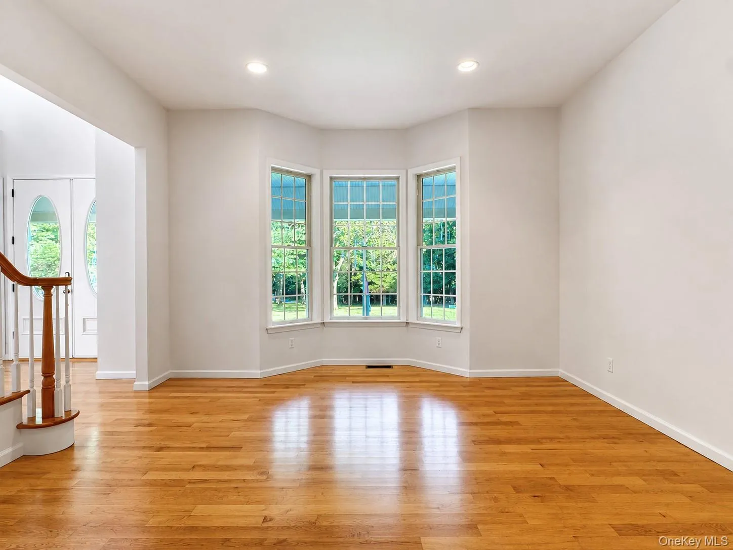 61 Shore Road, Brookhaven, NY, 4 Bedrooms Bedrooms, 11 Rooms Rooms,2 BathroomsBathrooms,Residential,For Rent,Shore,0,1036915 61 Shore Road, Brookhaven, NY, 4 Bedrooms Bedrooms, 11 Rooms Rooms,2 BathroomsBathrooms,Residential,For Rent,Shore,0,1036915