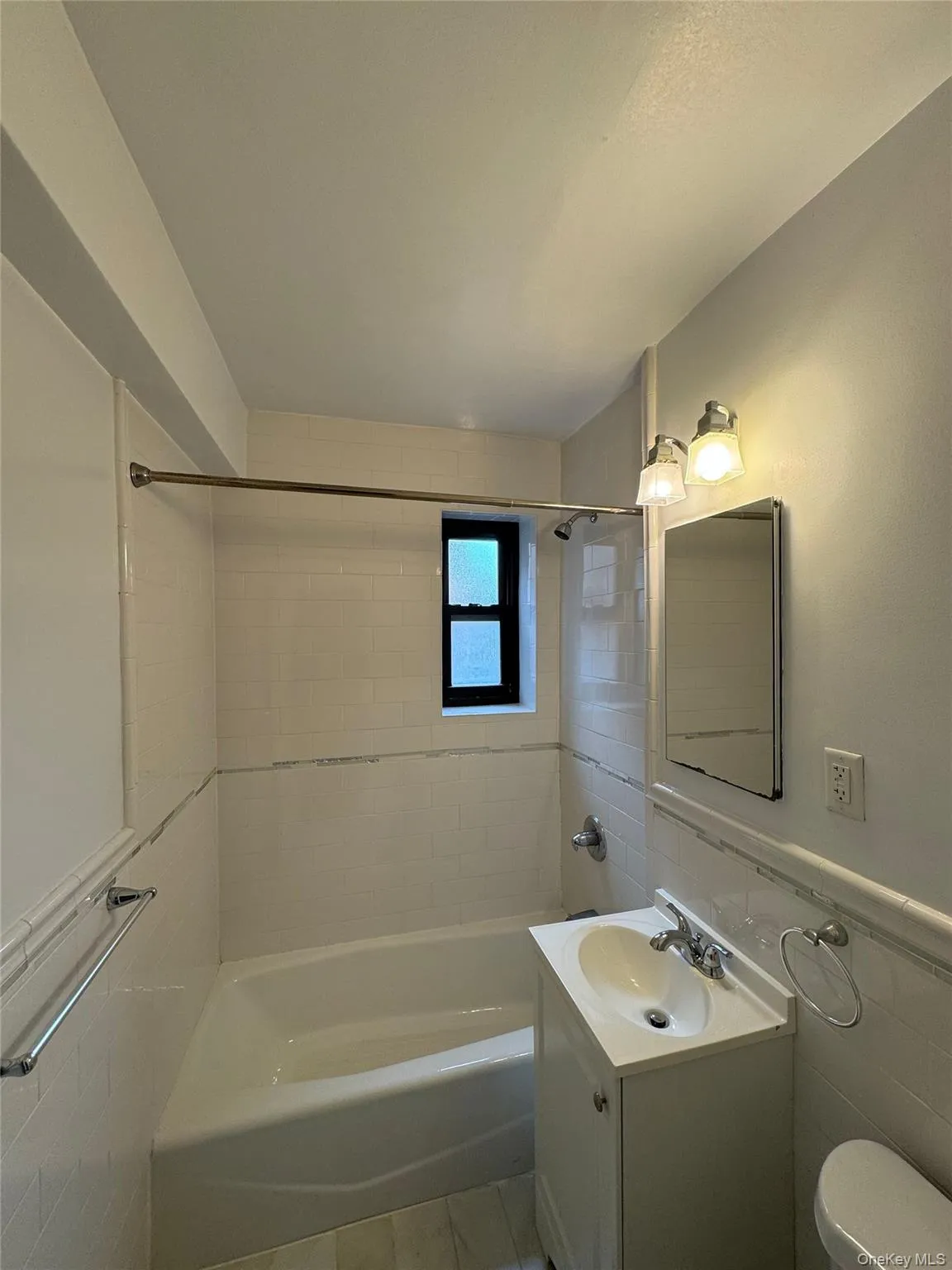 65 Old Mamaroneck Road, White Plains, NY, 1 Bedroom Bedrooms, 3 Rooms Rooms,1 BathroomBathrooms,Residential Lease,For Rent,Old Mamaroneck,0,1036920 65 Old Mamaroneck Road, White Plains, NY, 1 Bedroom Bedrooms, 3 Rooms Rooms,1 BathroomBathrooms,Residential Lease,For Rent,Old Mamaroneck,0,1036920
